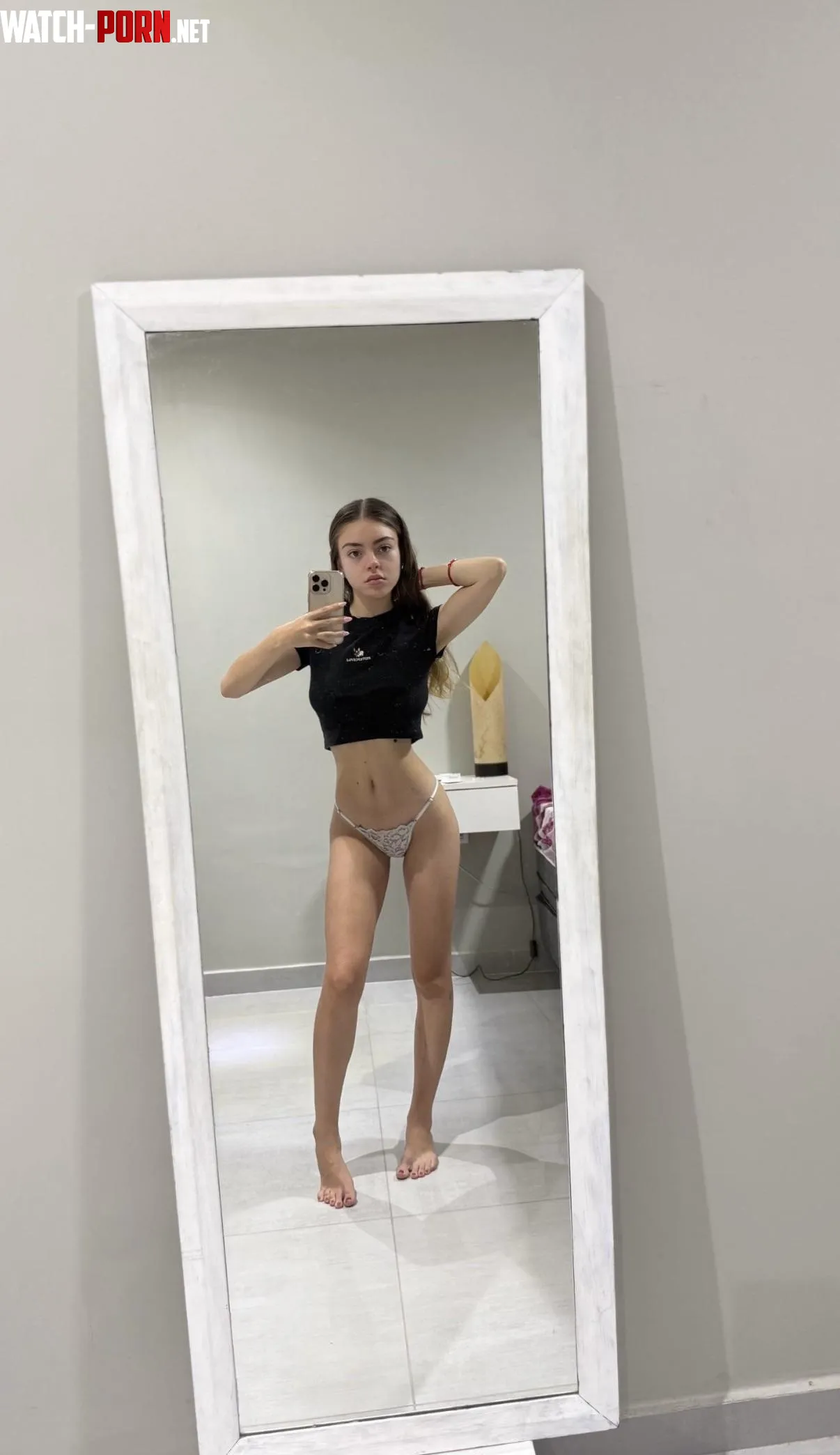 Is a 18yo petite virgin hot by GlossWhisper