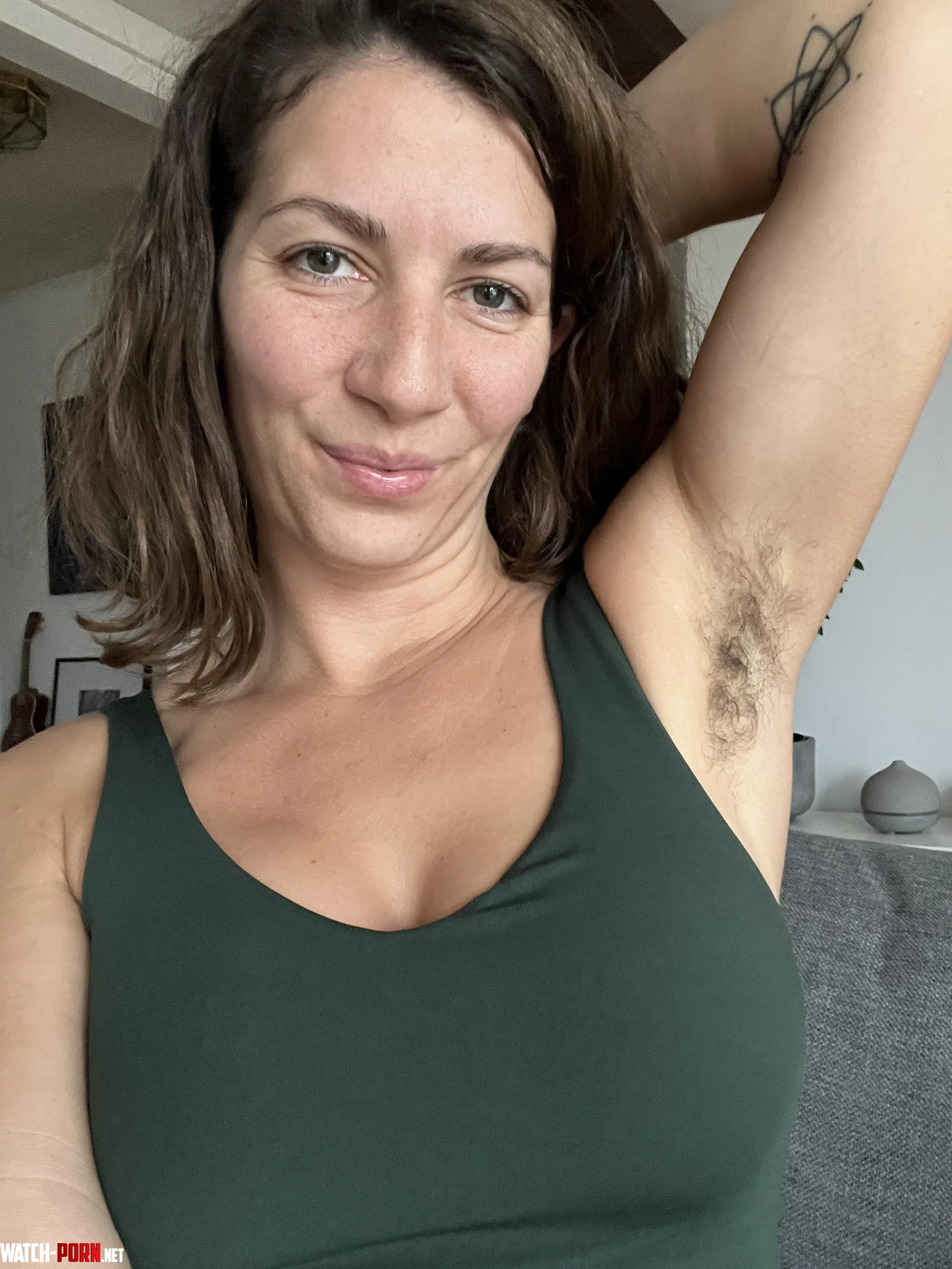 Feeling cute and hairy by maplesyrup_girl