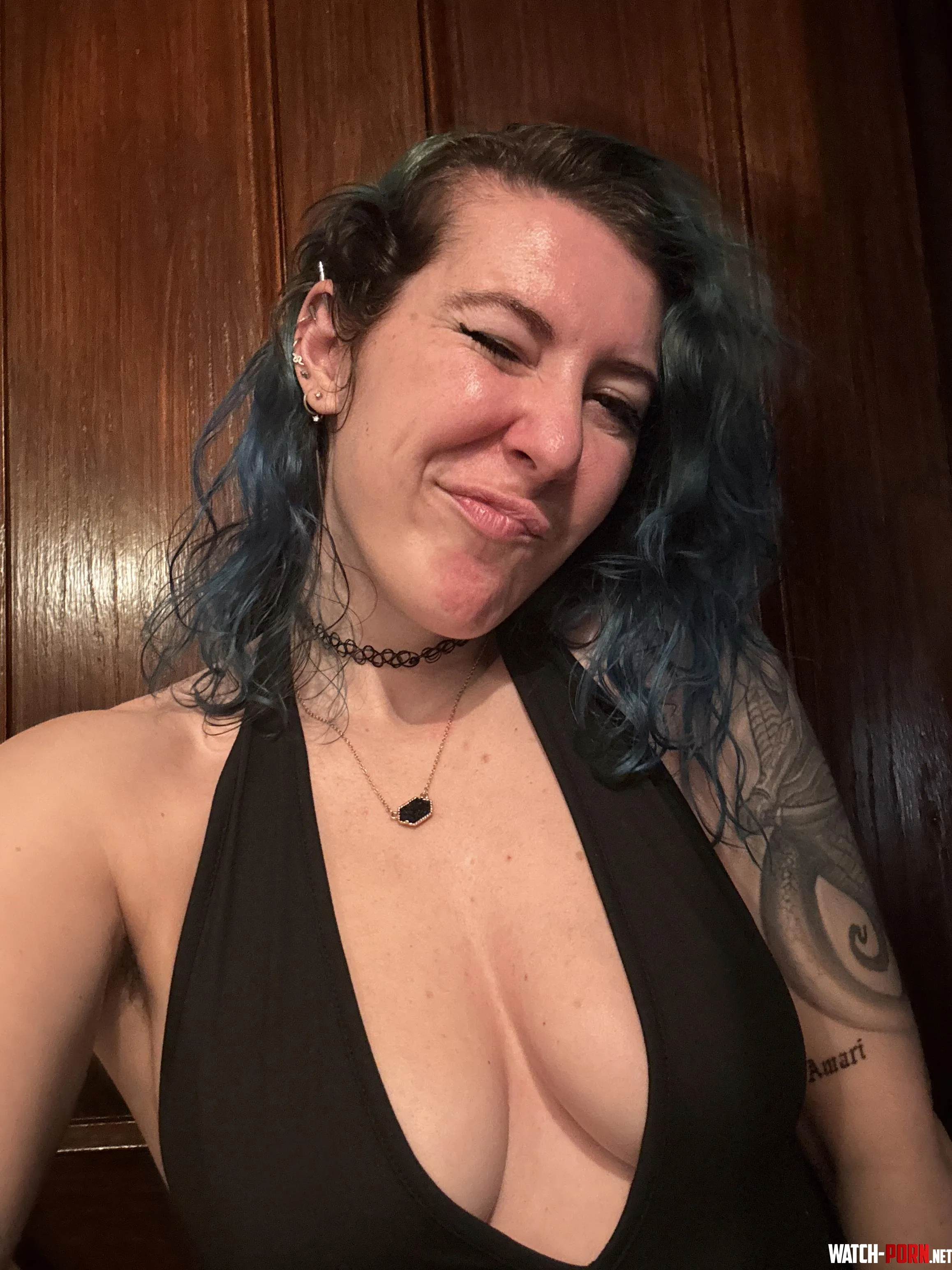 No bra needed by sirenskiss3