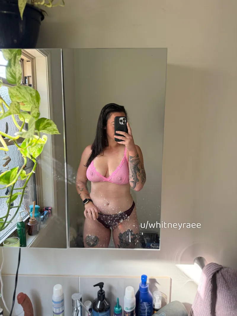 Thumbnail WhitneyRaee's Mirror Selfie - Embracing the Filth