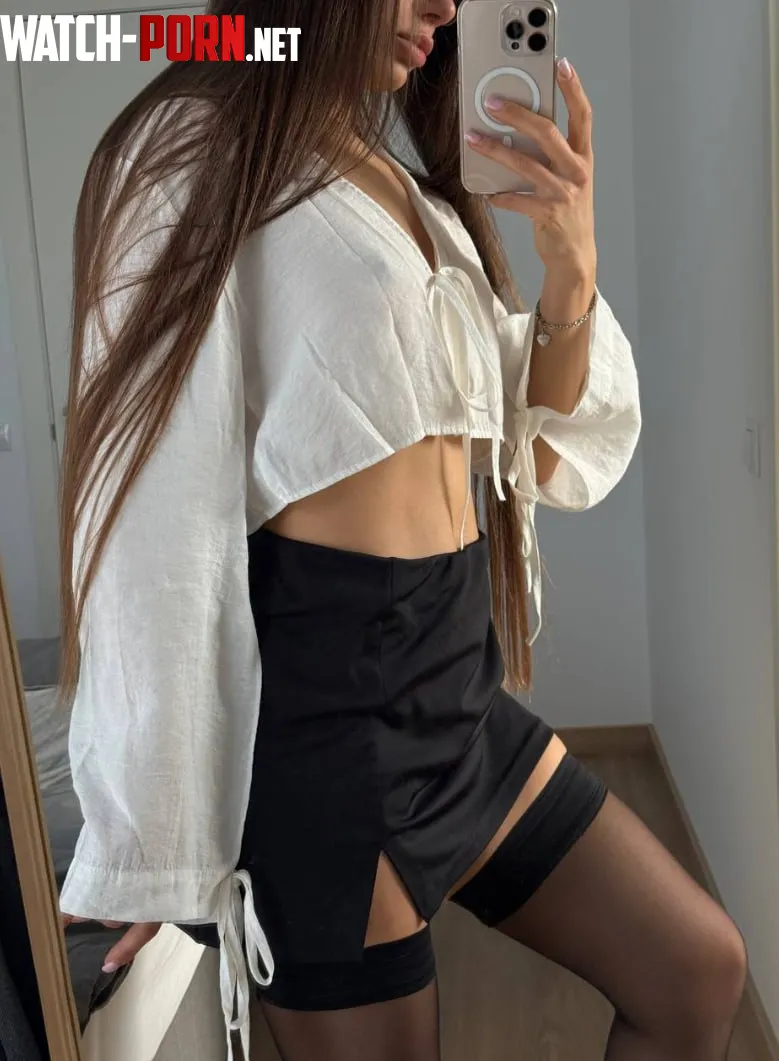 Hello from the office by kittyy_dreams