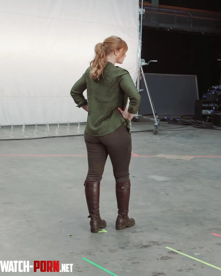 Bryce Dallas Howard by EasyPresentation7137