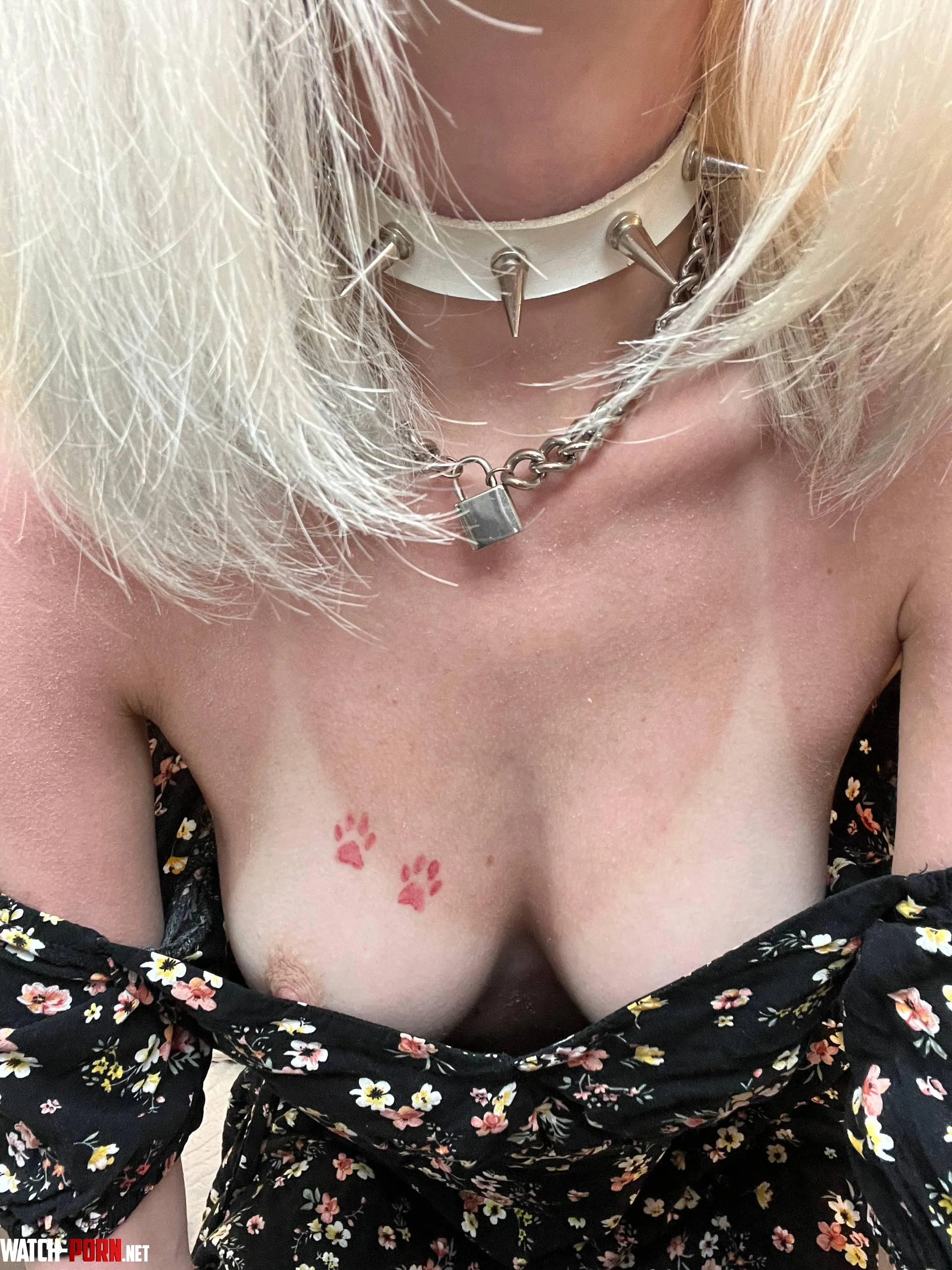 I wear it like this on purpose :) by jsksnsknsns