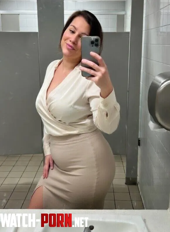 I'm turning heads at work today by EvelyneDora