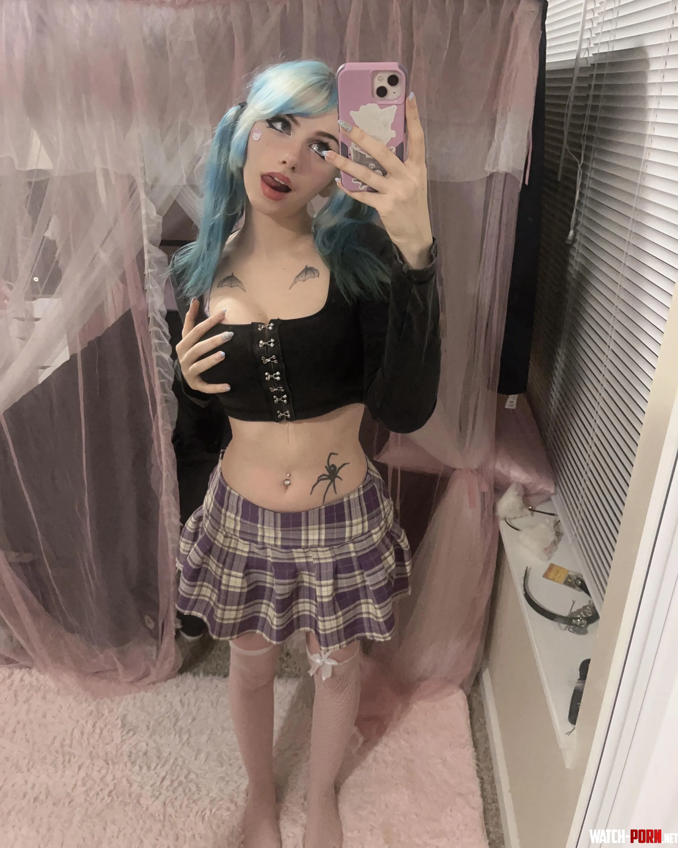 ur dream girl 🖤 by 2cutelilith