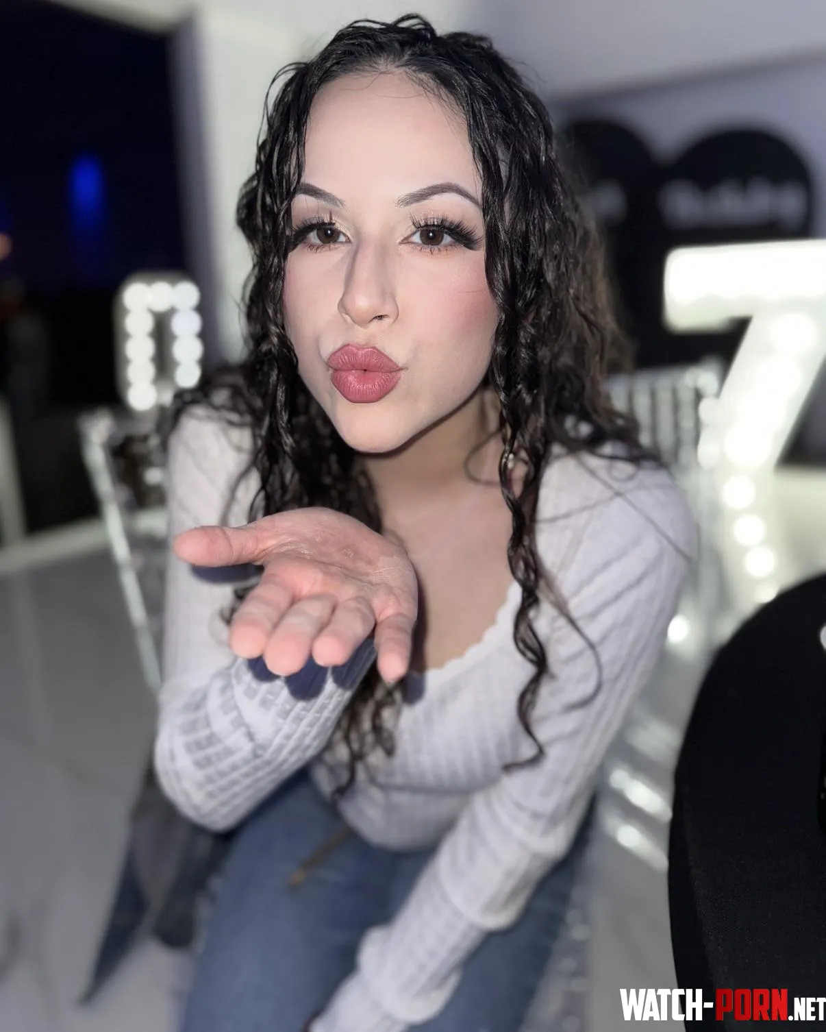 Blow a kiss by vixenvioletblue