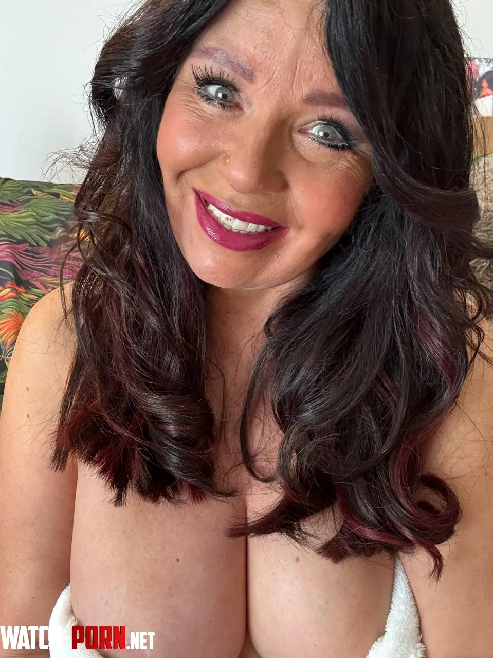 Is 64 year old British gilf too old for u? by SugarYukii