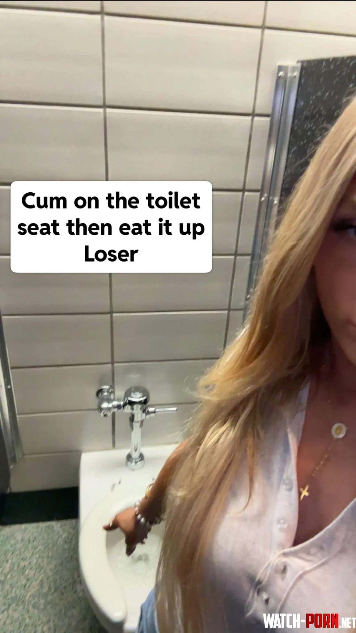 Cum eating beta by Lillyisspoiled