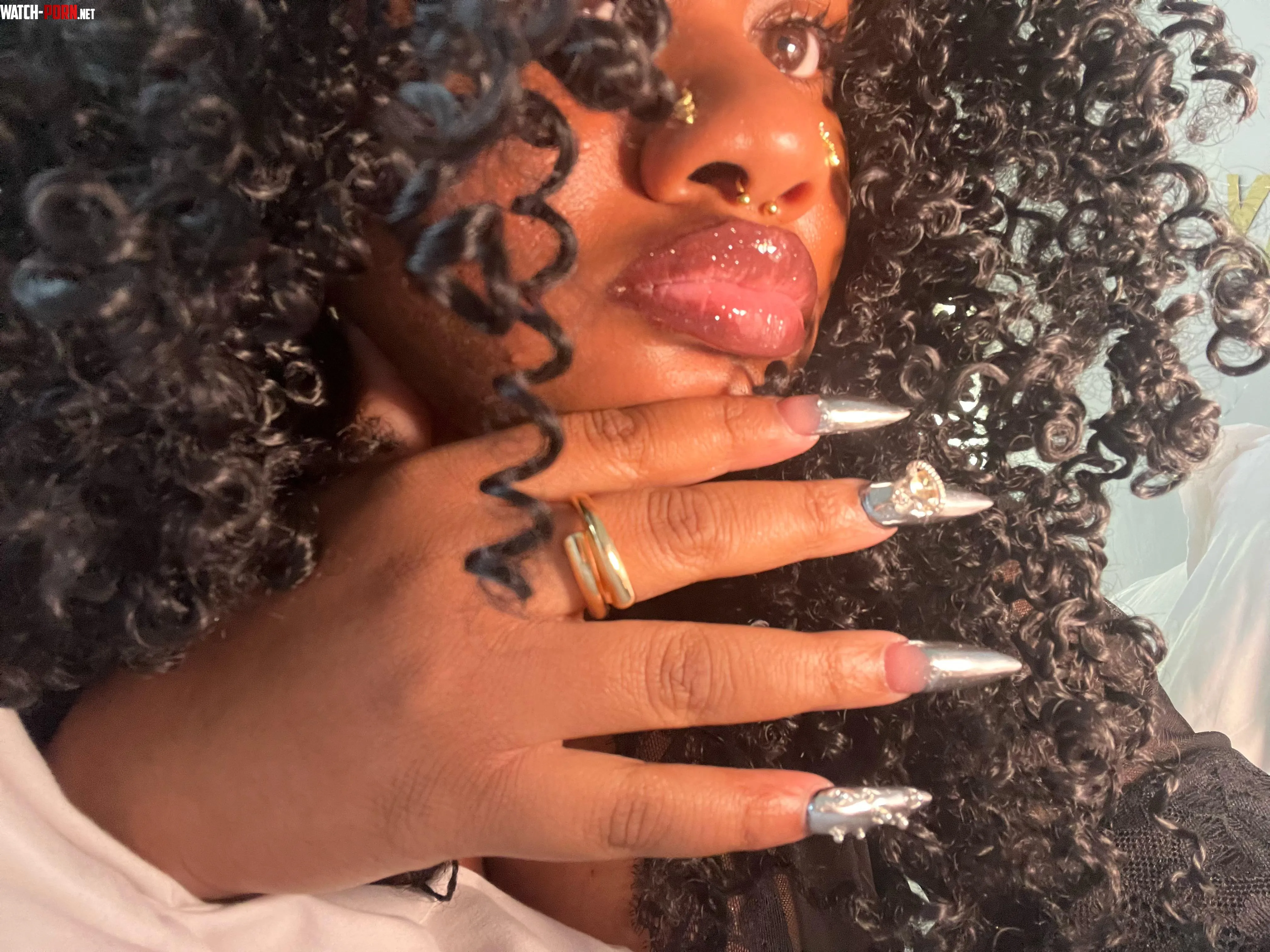 Officially obsessed with chrome nails. Should I keep it? by Gstaerr