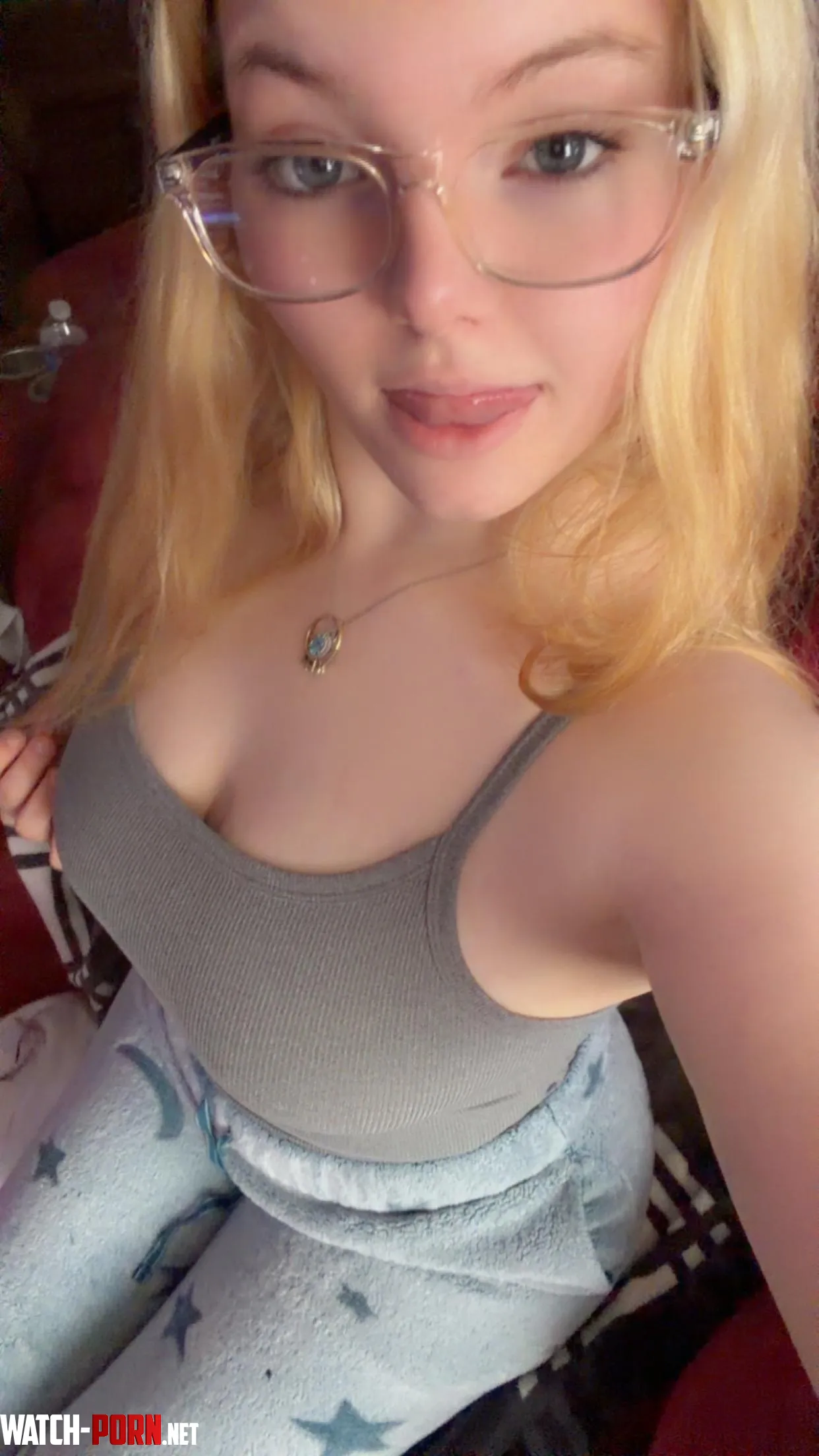 @serenaaluvsu following anyone back who follows me, lets be friends🥰 by theprettiestJ