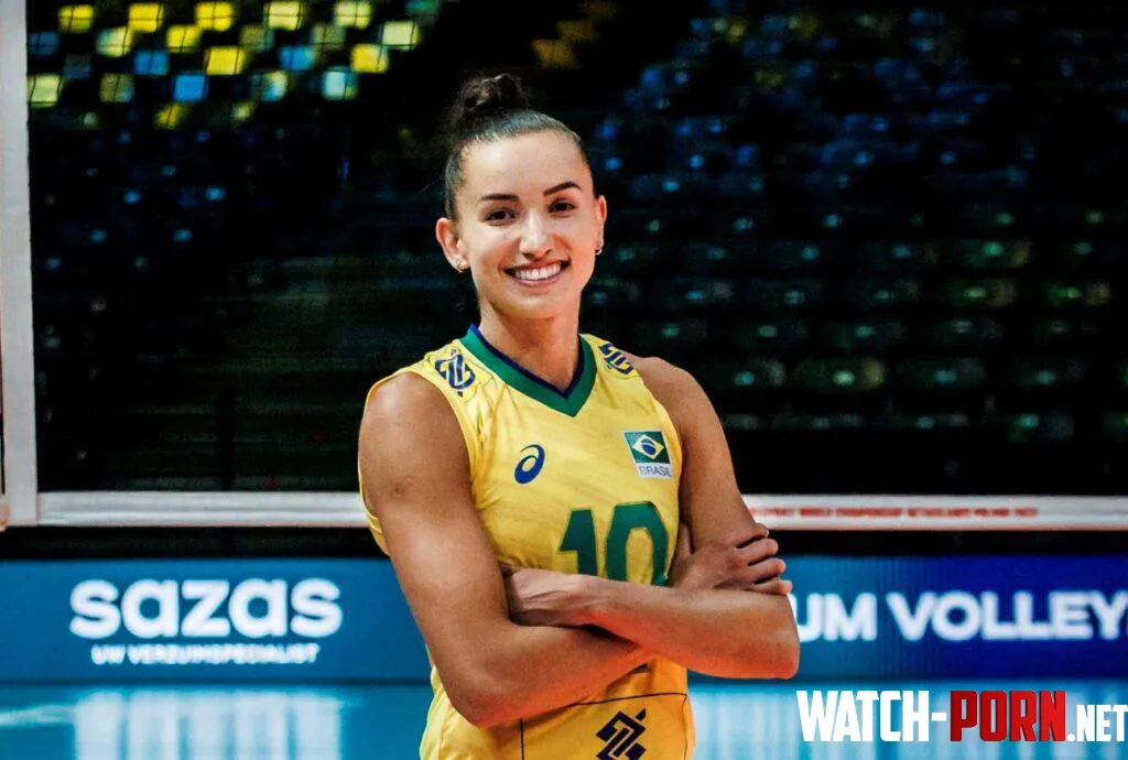 Gabriela Guimarães by YongWeddle