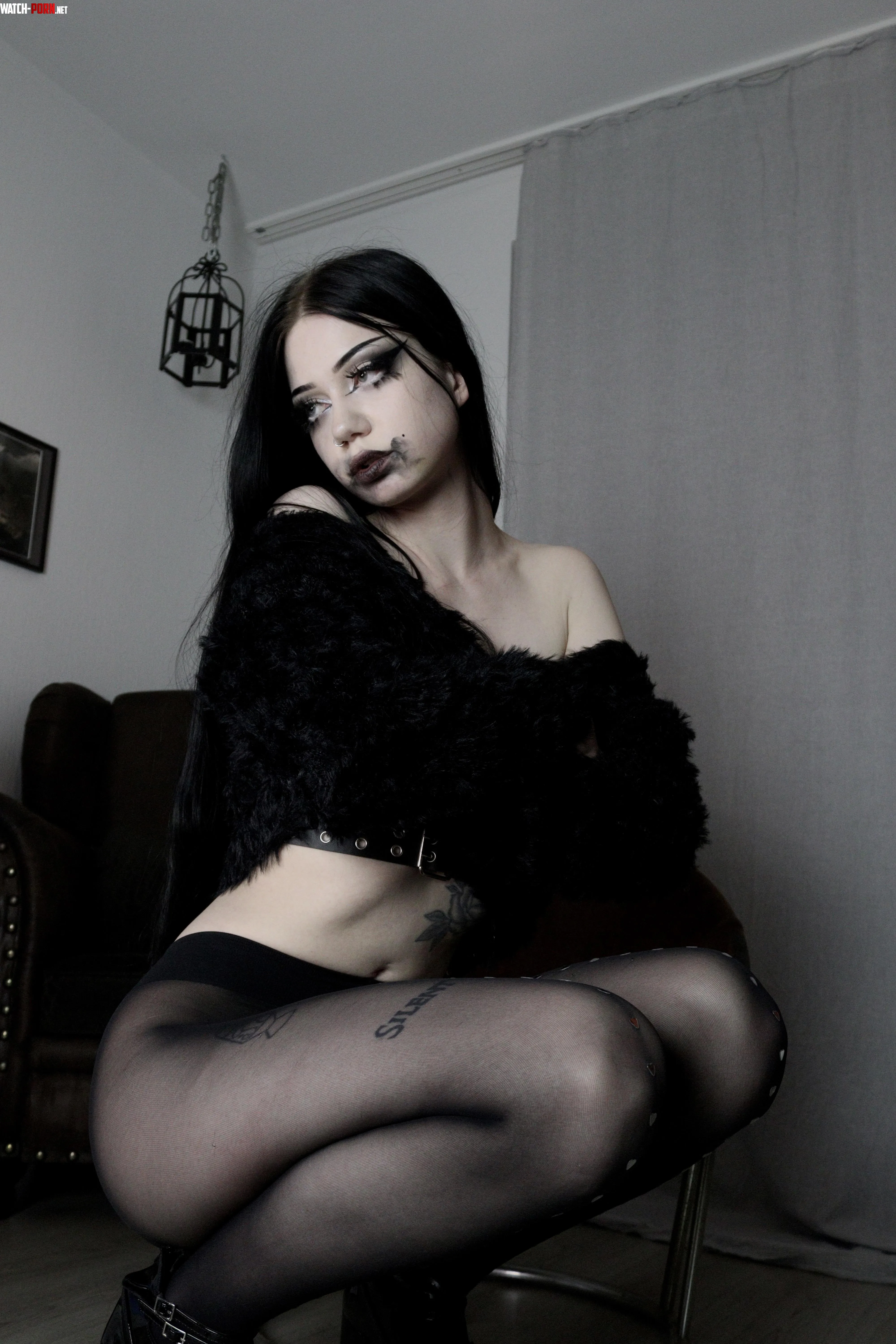 my legs in shiny nylon by spicynoodle666