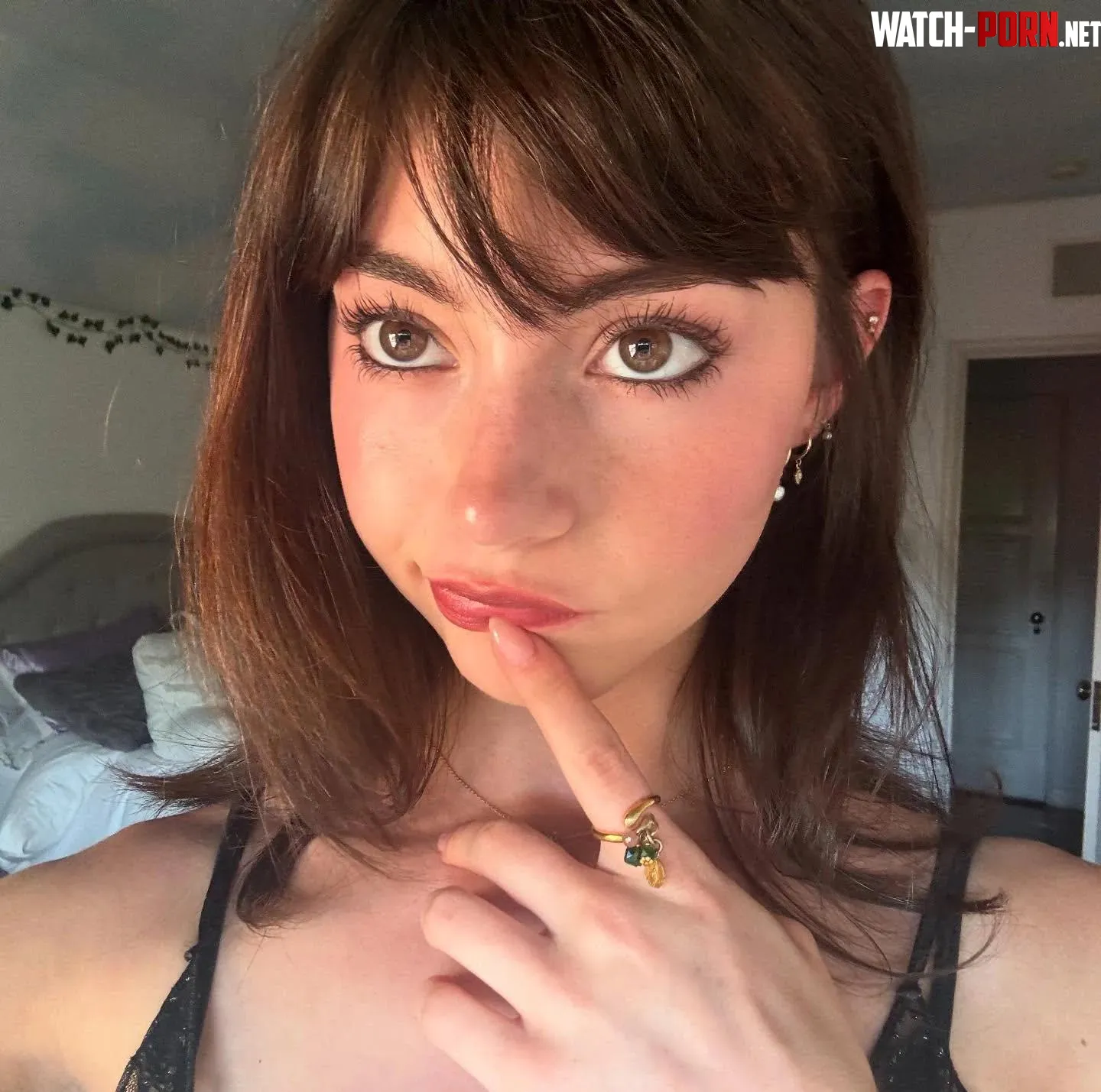 Lauren Donzis by Blue_Robin_04