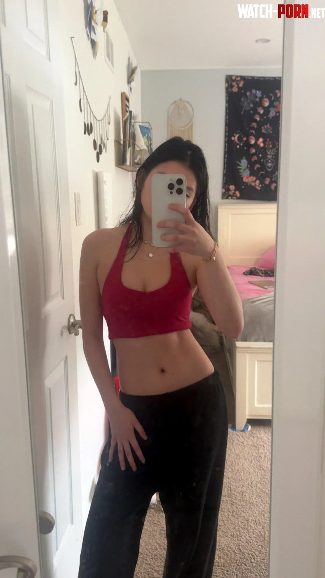 Cute top, with Cute pose <3 by cottonmouthqt