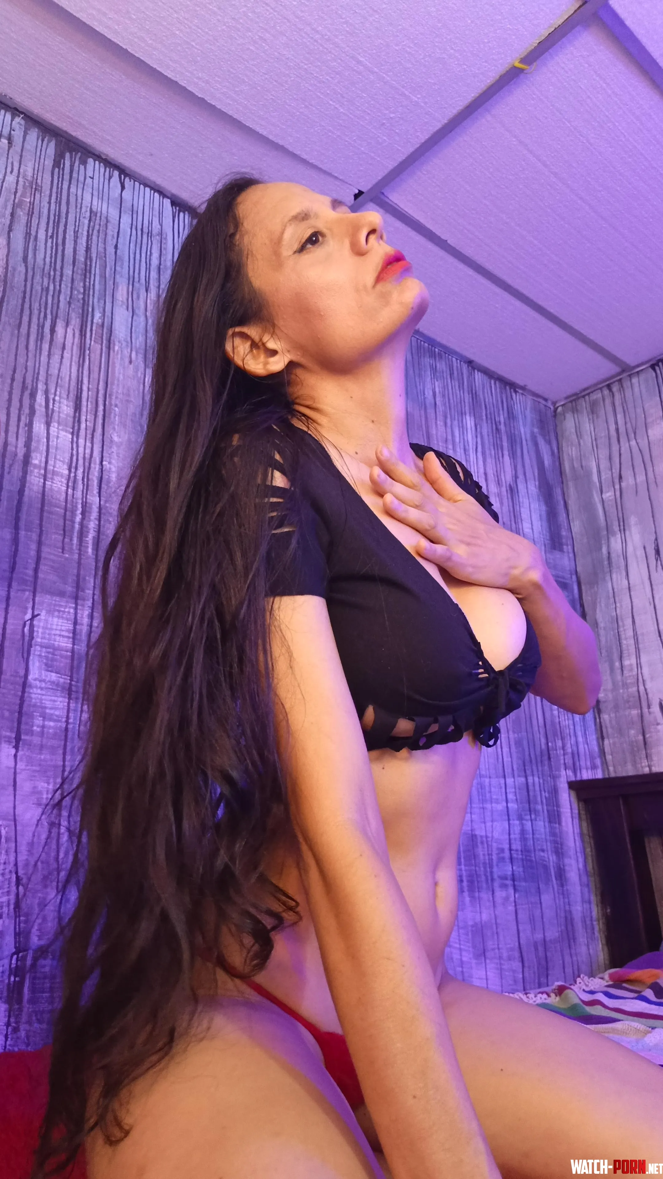 Dark hair, light mood by nattyblack00