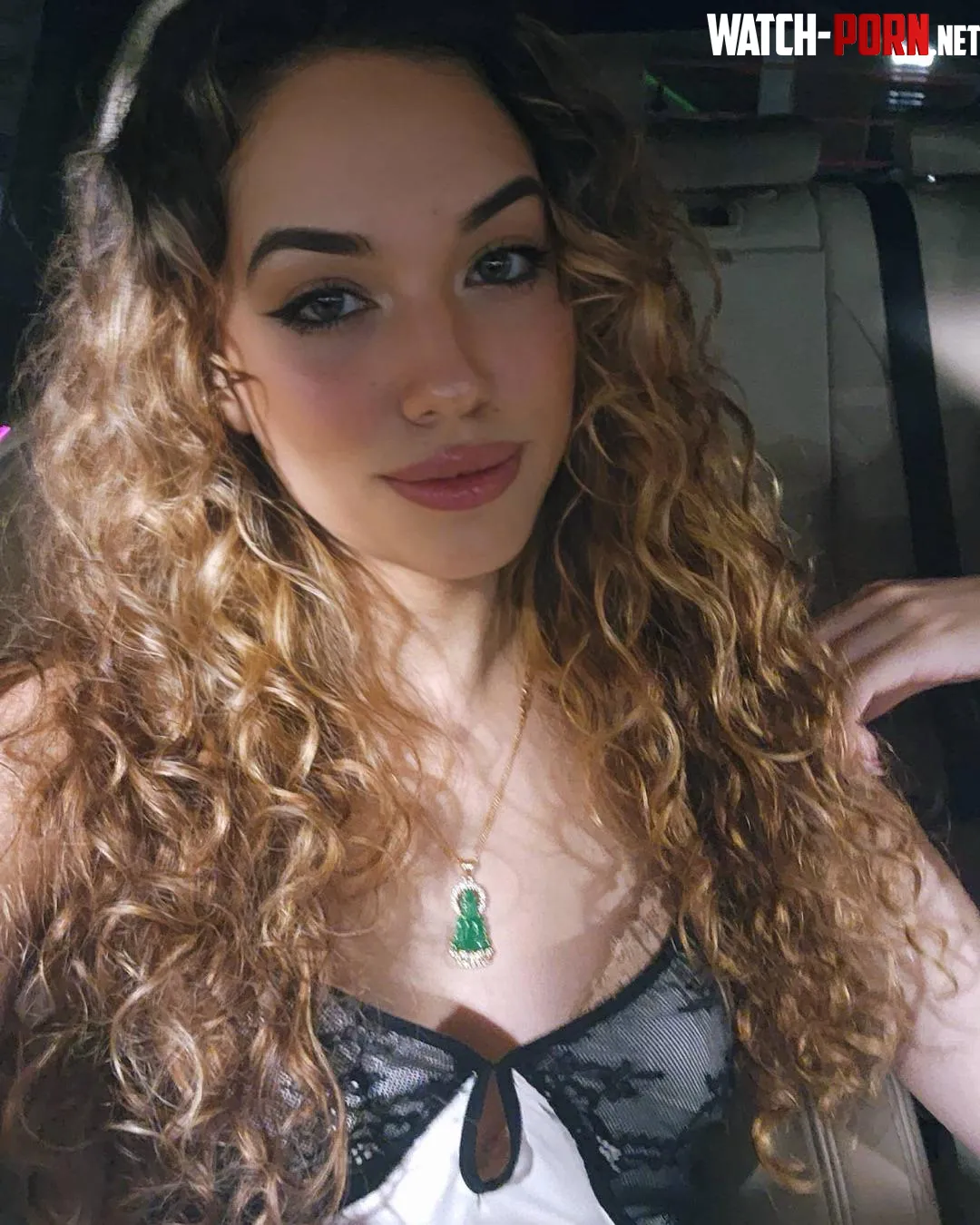 Vietnamese x Russian by sayoralee