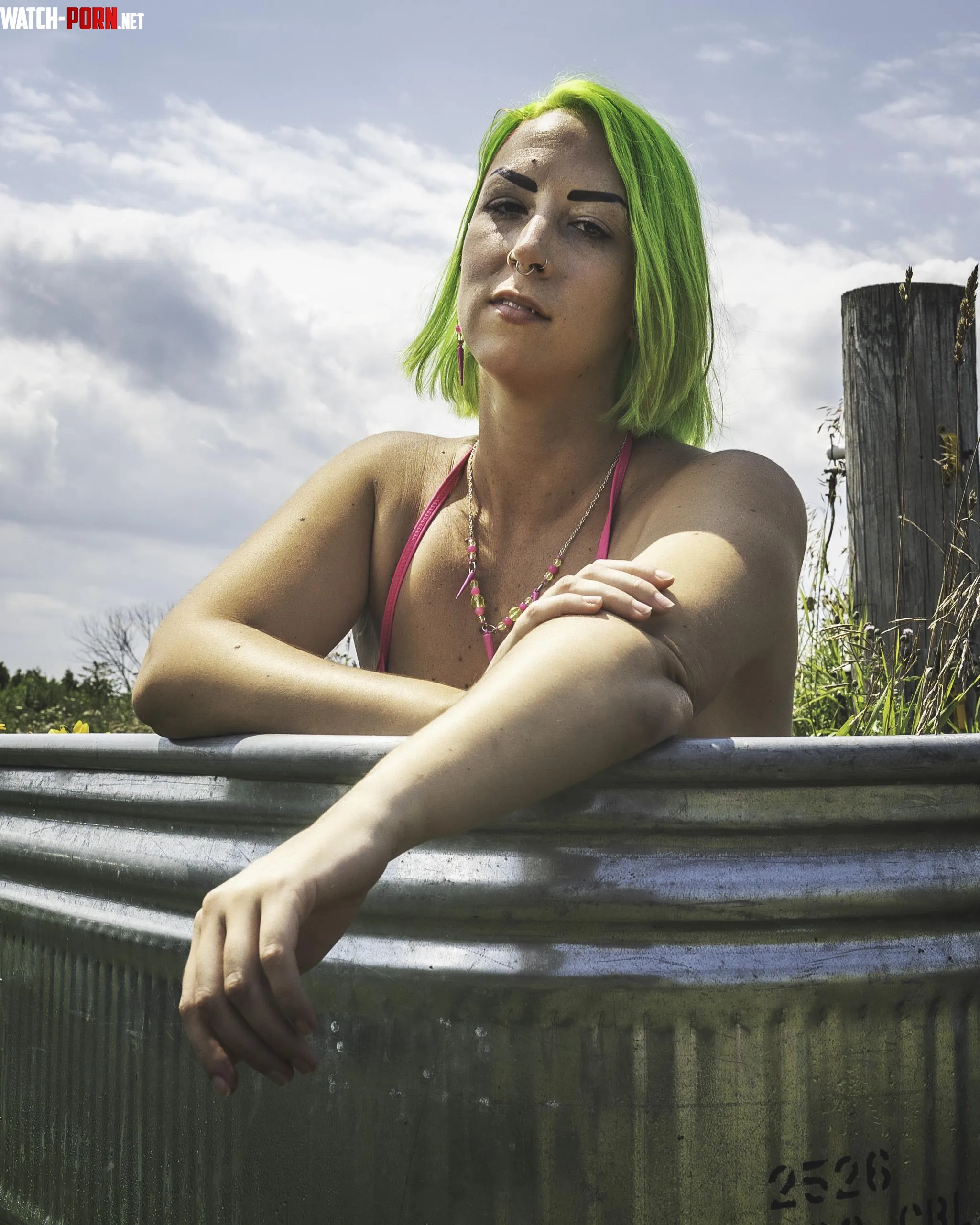 Soaking up the sun by angelagodless