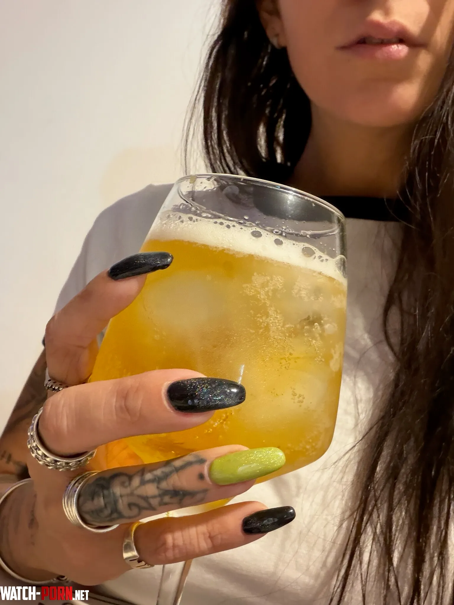 My nails and a little alcohol can melt your brain. You're imagining so many scenarios...😵‍💫😵‍💫😵‍💫😵‍💫 by Significant_Wave_741