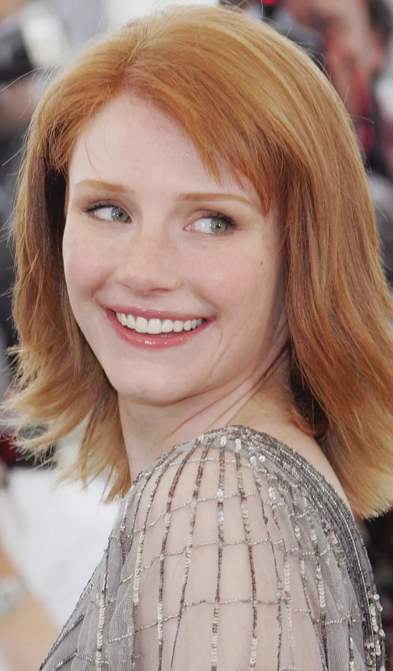Thumbnail Bryce Dallas Howard: The Beauty of PrettyGirls