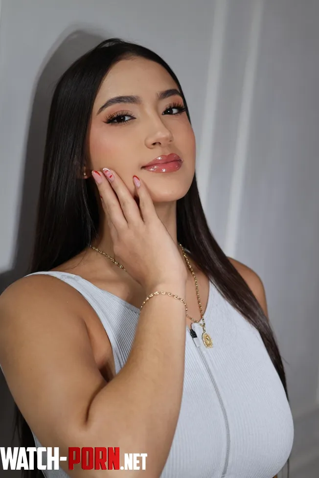 Colombian babe by teefreez