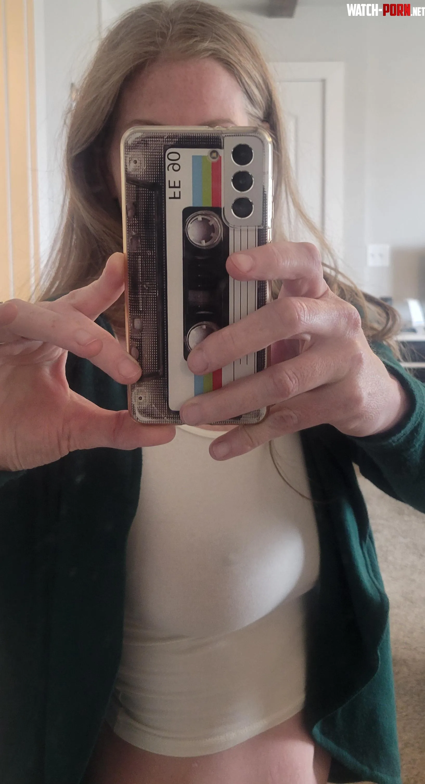 I'm a sucker for 80's music by Eve_Unbound04