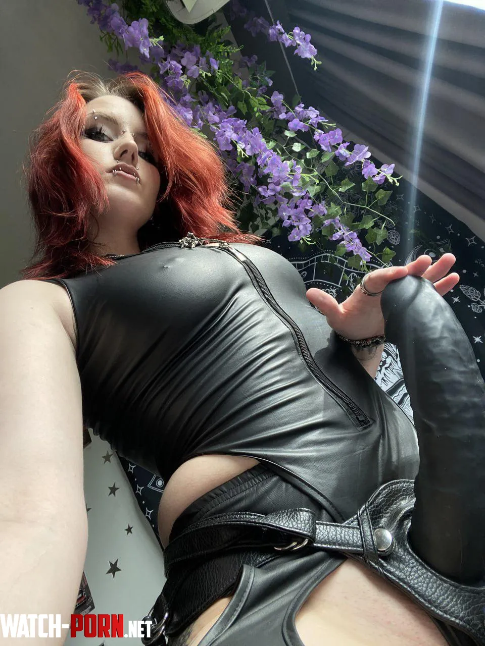 Which will come first—your first uncontrollable moan or the way your fingers claw at the sheets? by Cheap_Juggernaut6756