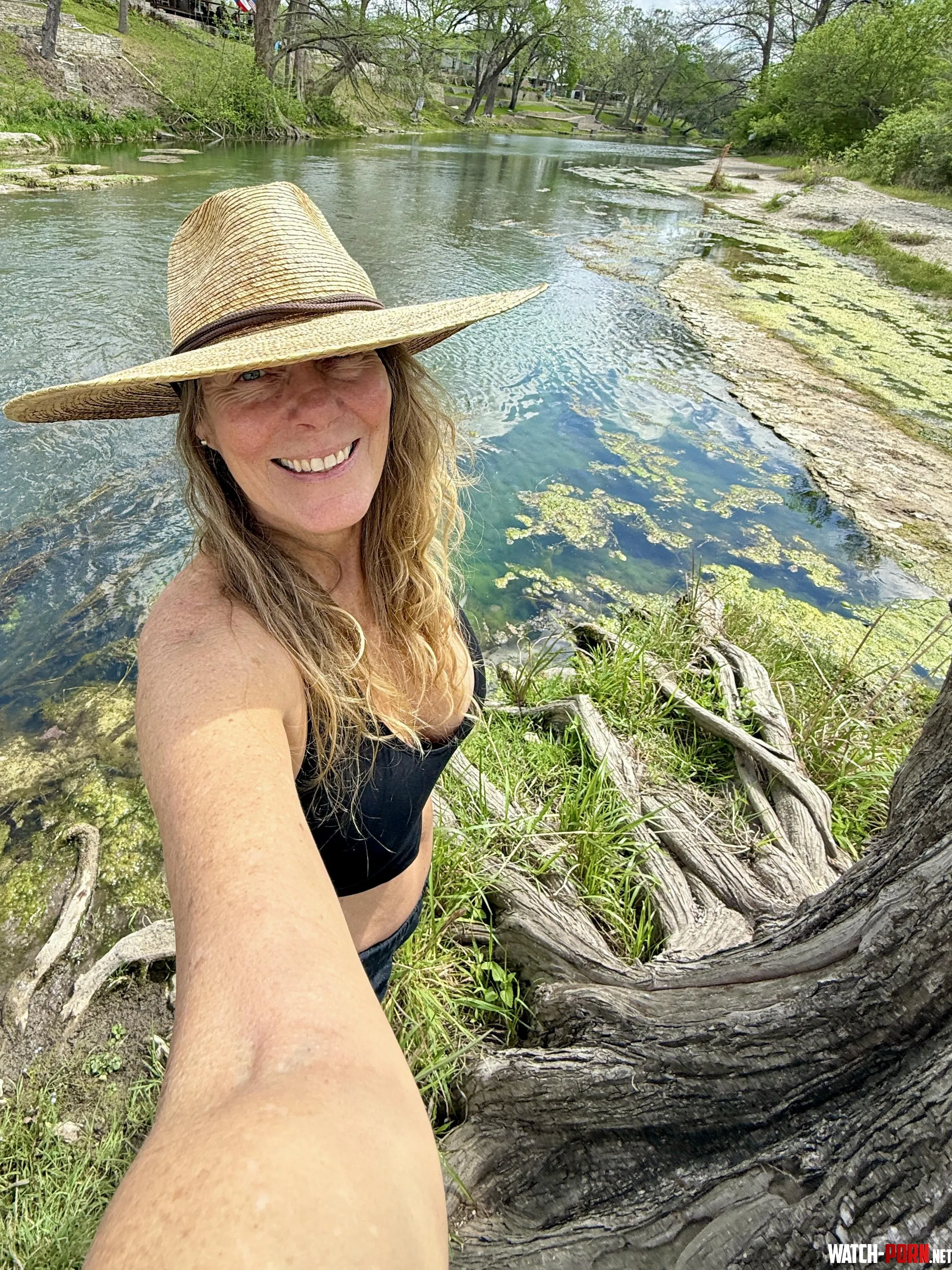 I am most comfortable in nature... no doubt about that.  59yo by Mrseviemae