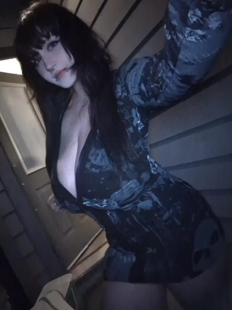 Thumbnail Slaying the Punk Look: A Self-Confidence Boost