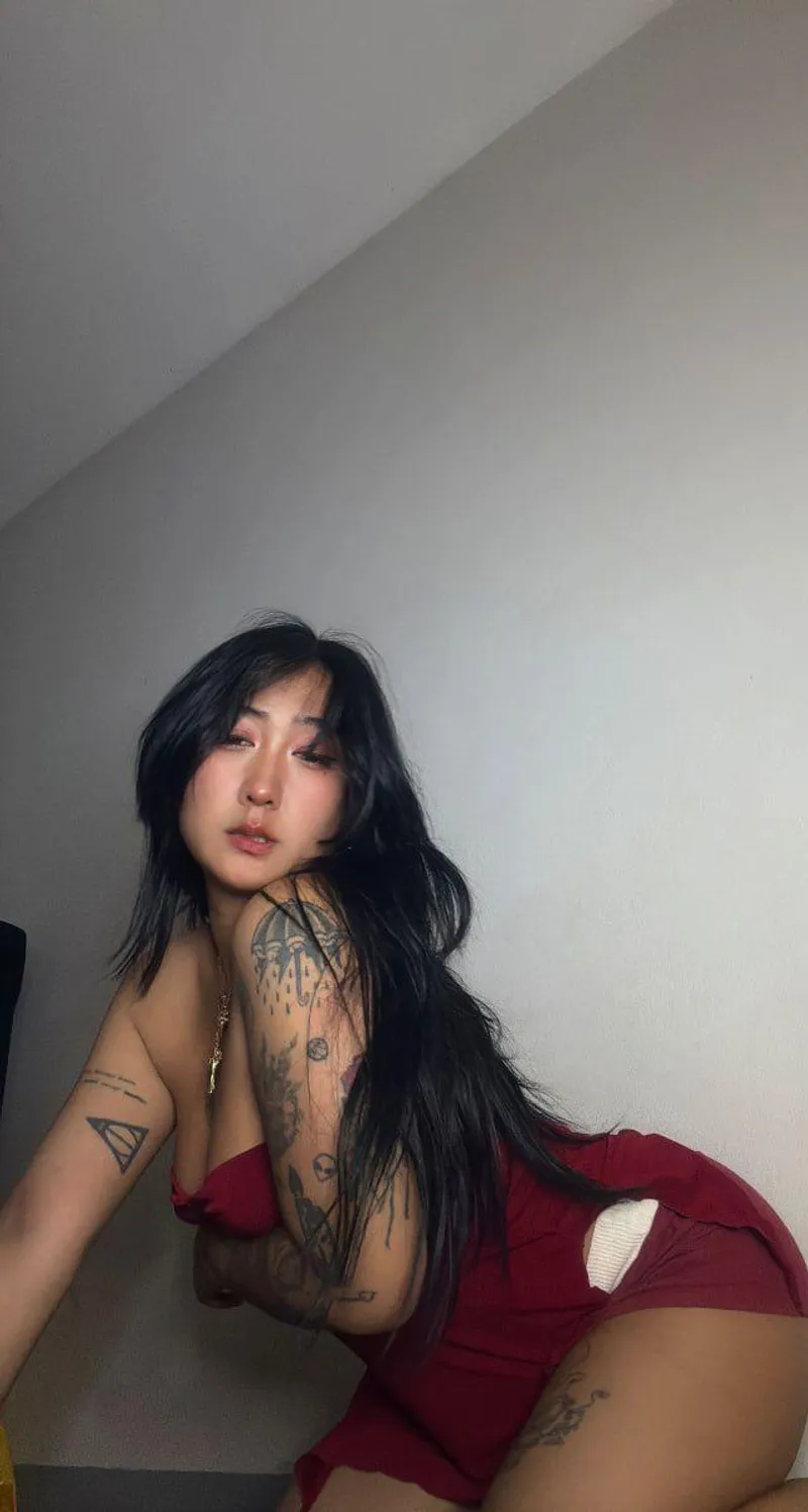 Thumbnail Natasha's Seductive Persona | Famous-APPs- | babesdirectory