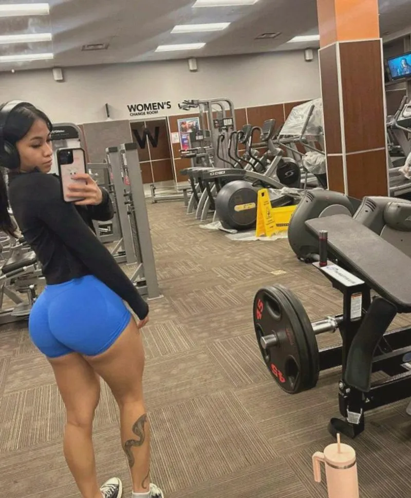 Thumbnail Pump Up Those Gains: The Leg Day Pump Experience