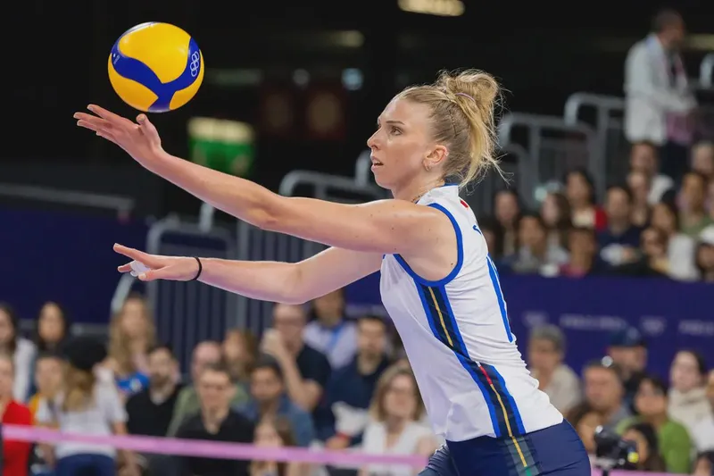 Thumbnail Sarah Fahr by CandaceKnight12 | Category: VolleyballGirls