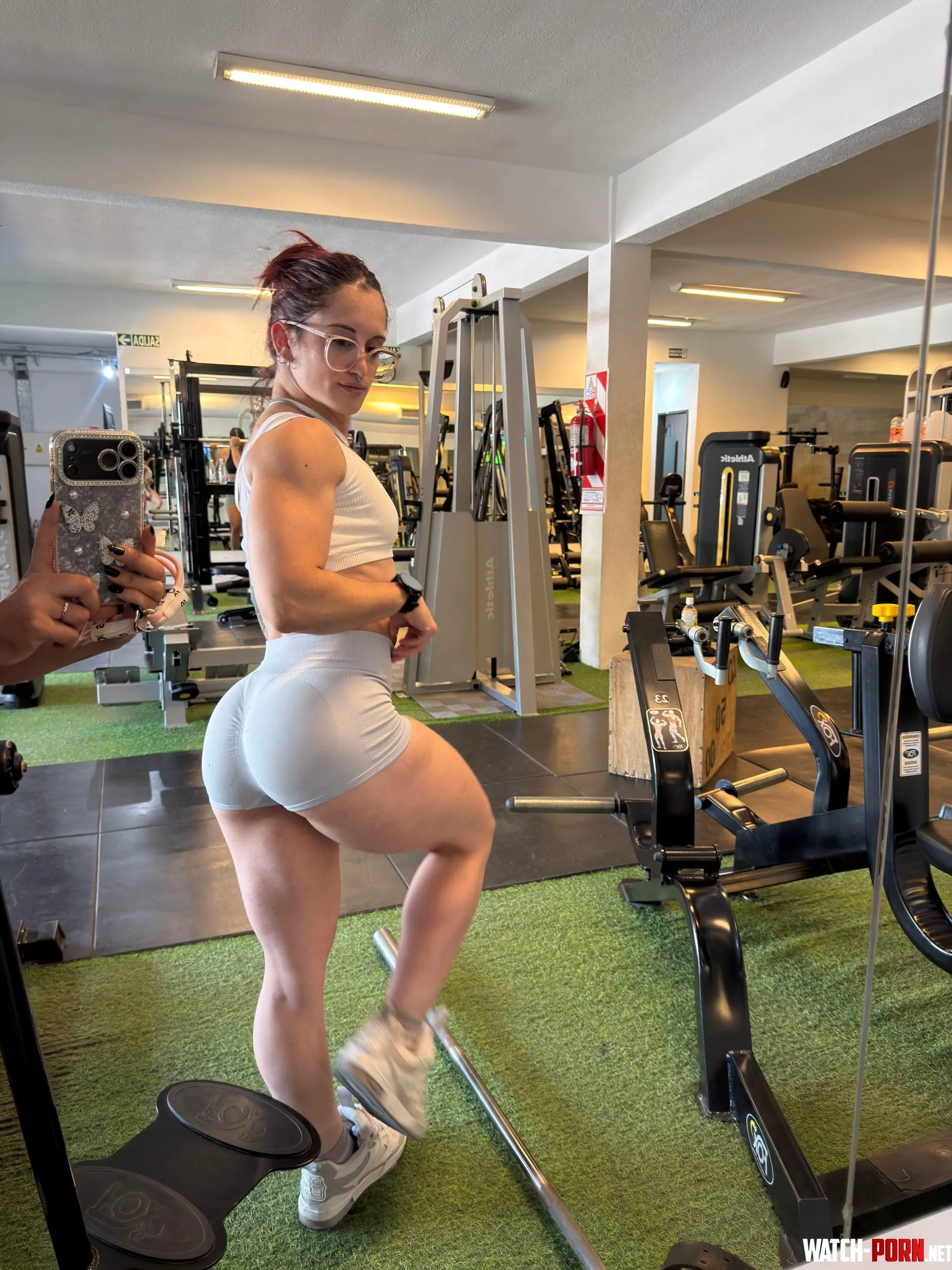 white set for shoulders day by drankgull