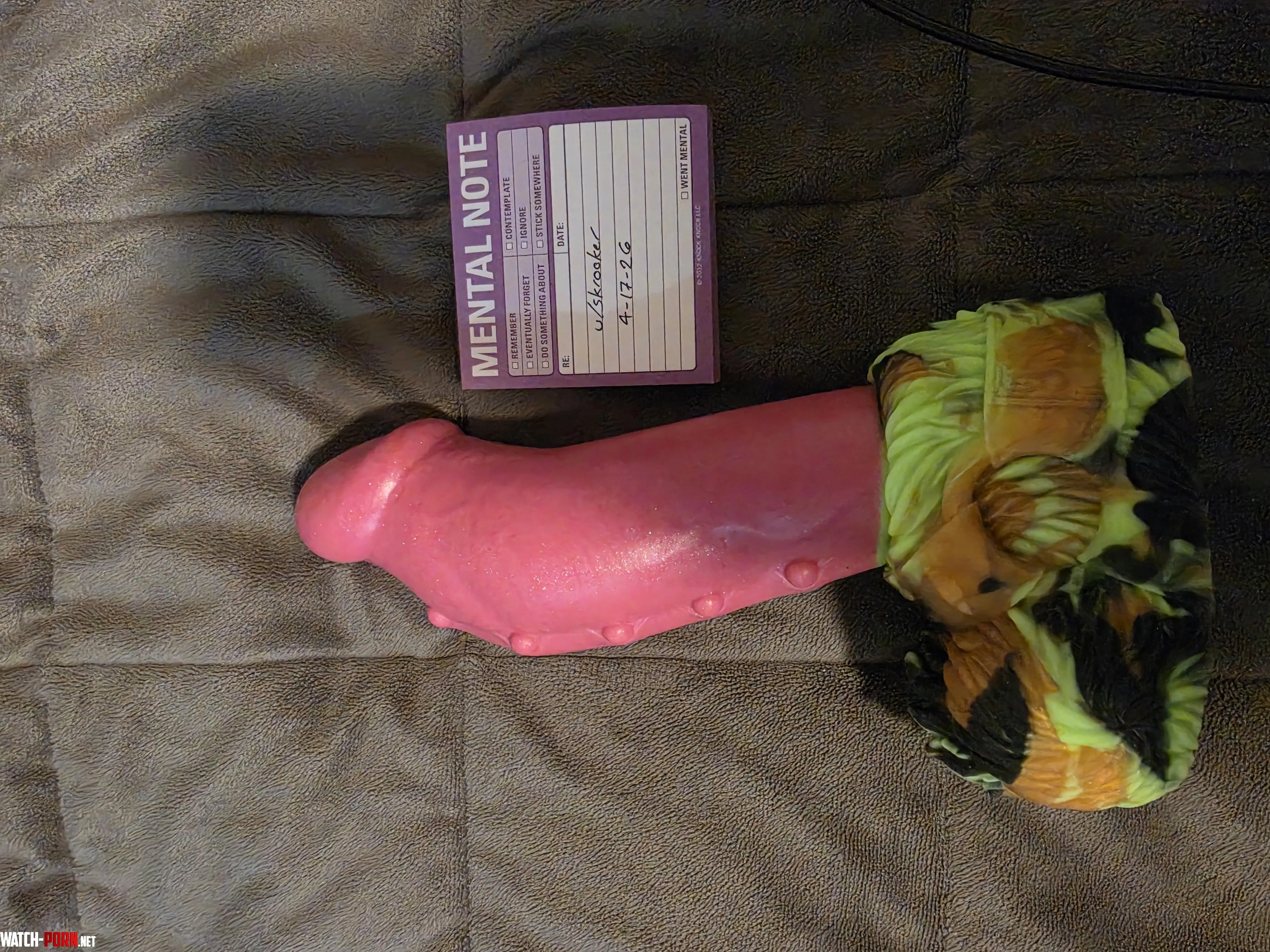 [BUMP] [US-TN] M/M Sydney w/ suction cup by skrooker