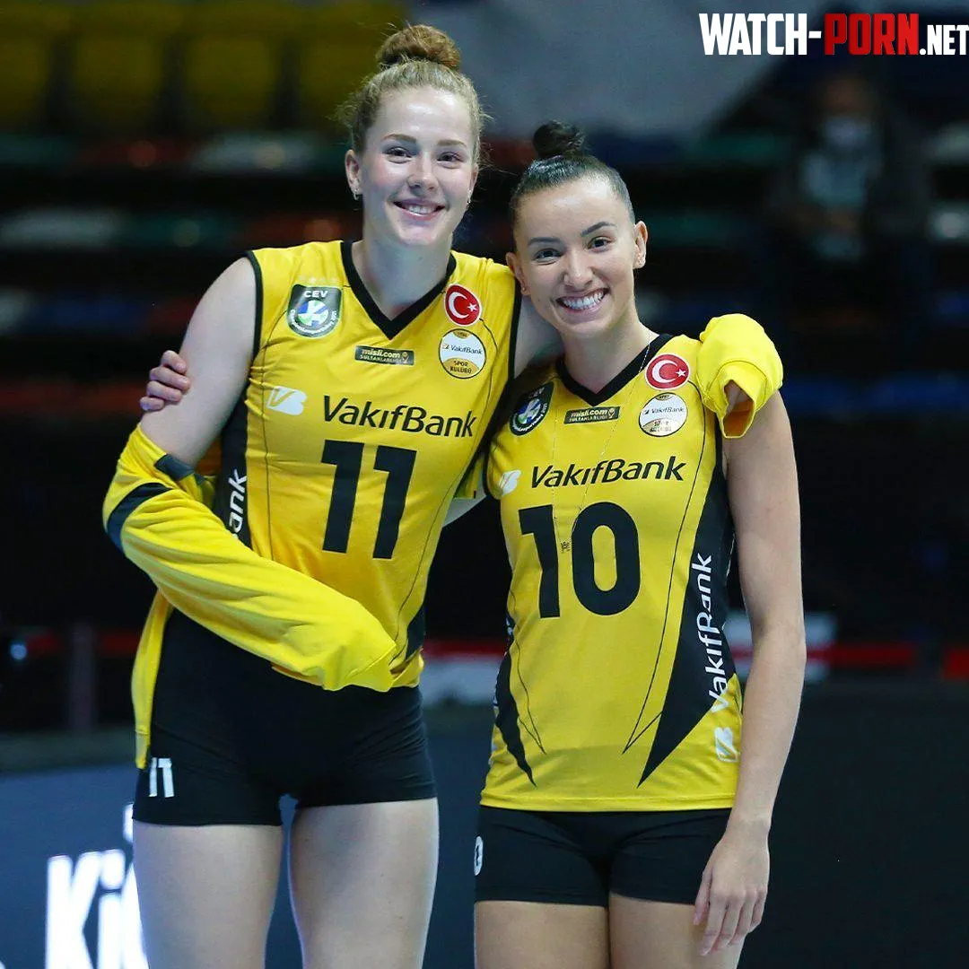 Isabelle Haak & Gabriela Guimarães by MarcellusCastleberry