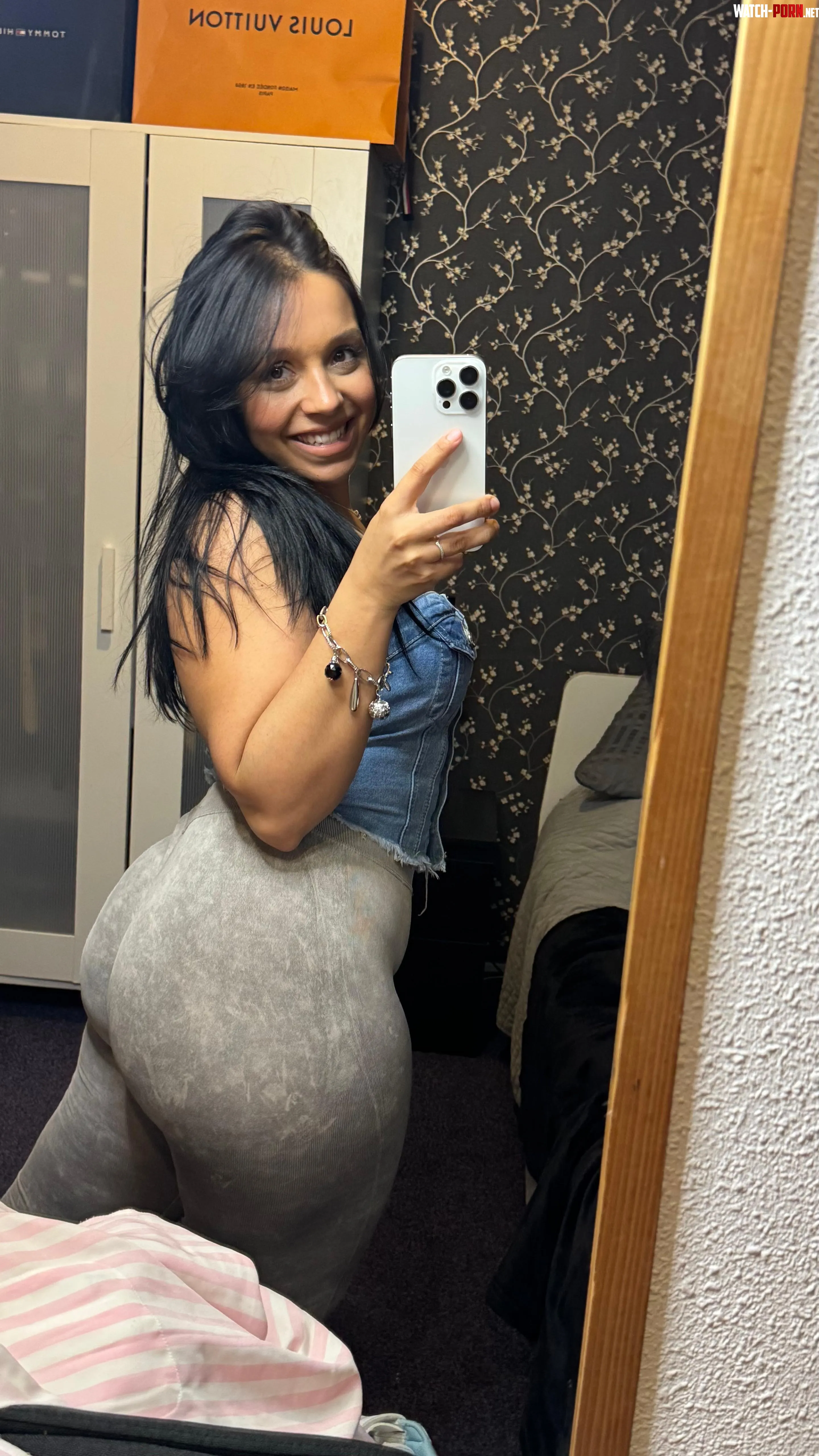 I think that the best in the life is to enjoy the sex in all dimensions by Galadriel69_