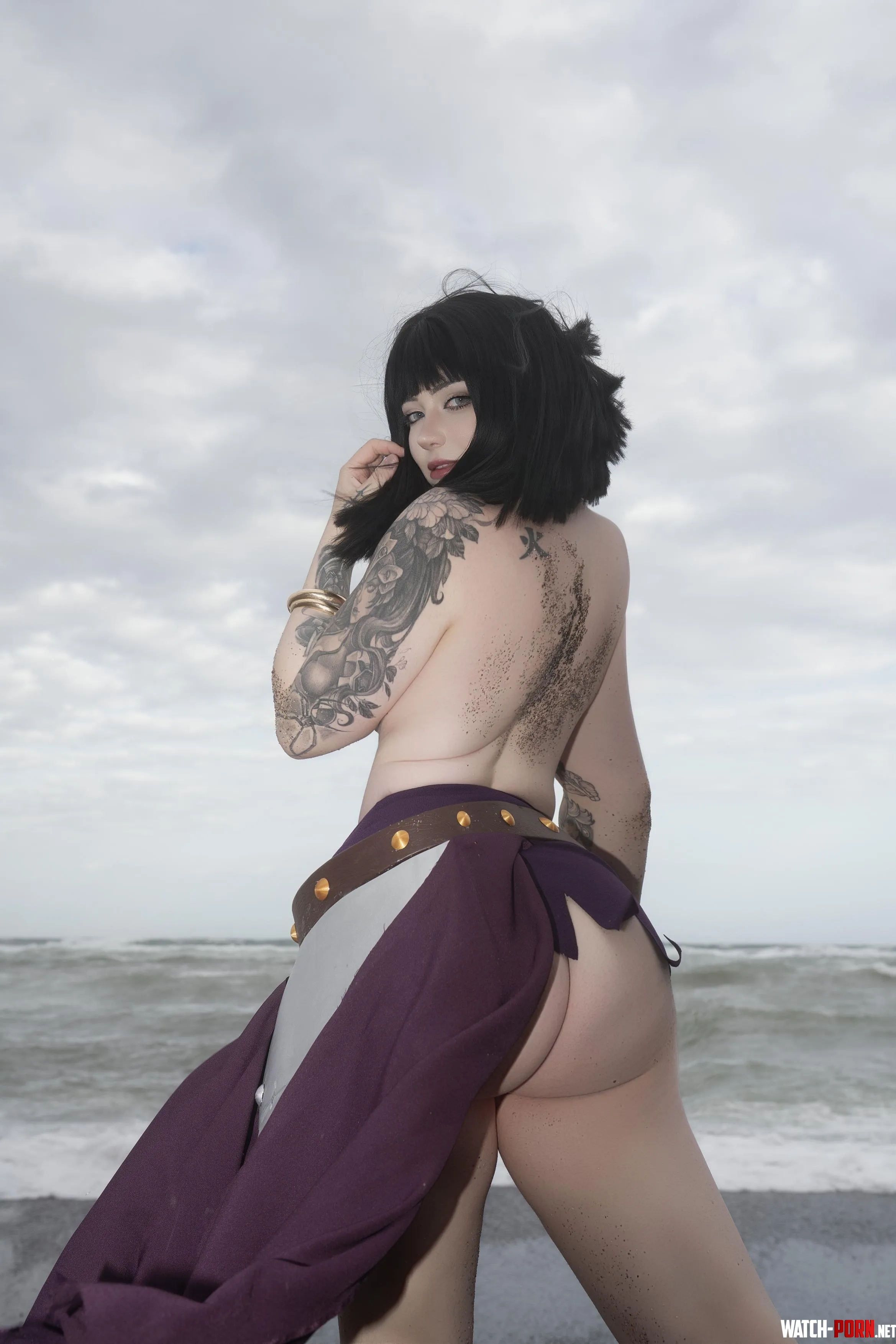 Kuroitsne as Nico Robin in Elbaff by Kurokitsunexcos