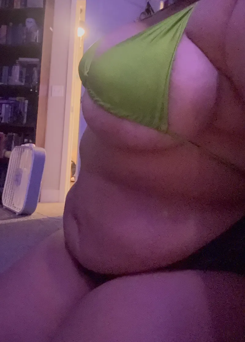 Thumbnail aphroditeirl on Coping with Desperation in BBW Community