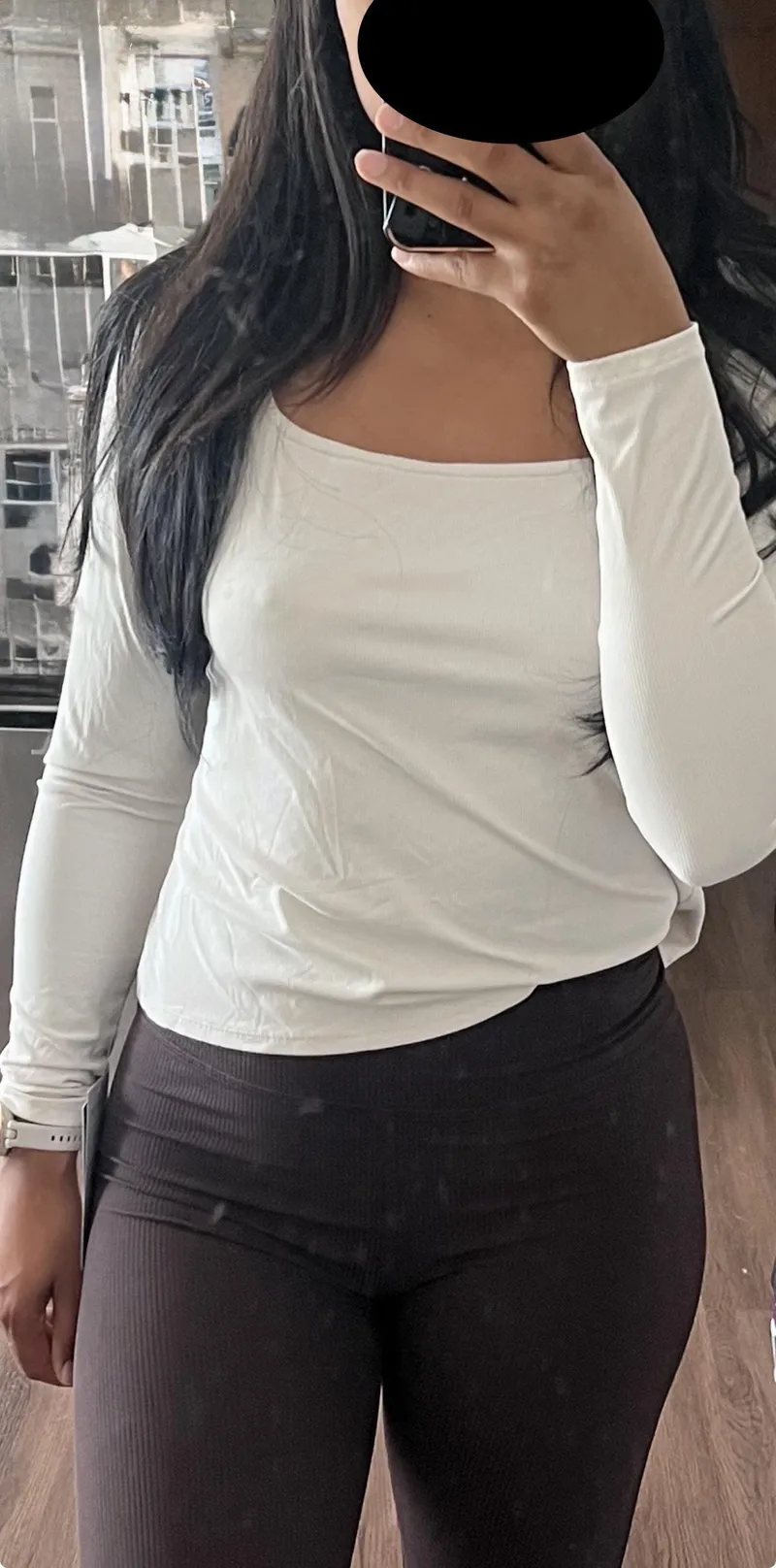 Thumbnail Unleashed Charms: Embracing Looks and Glances Braless