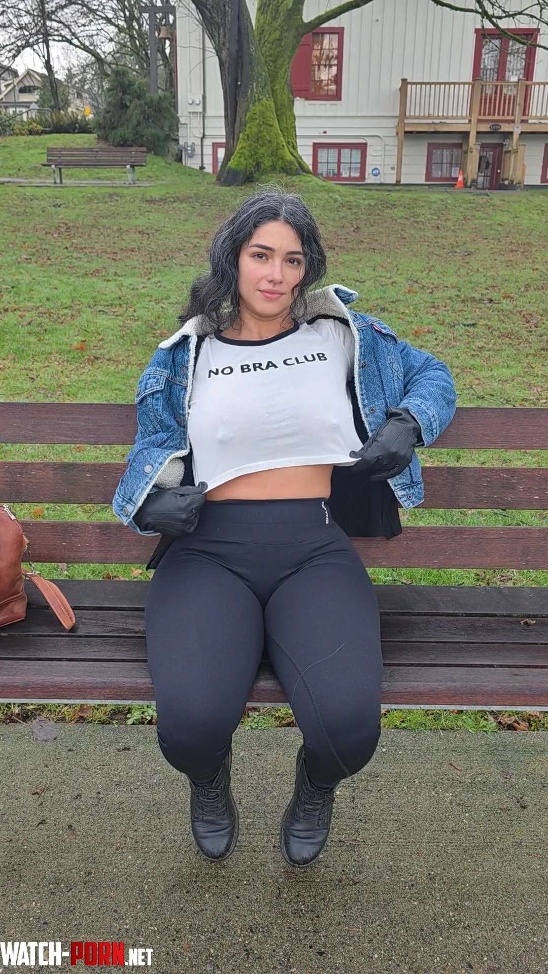 Making sure you can read it by Braless_babe