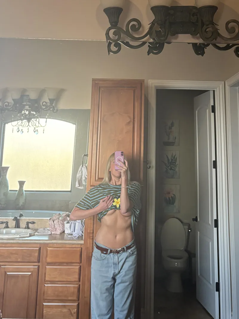 Thumbnail Inviting You to Witness 'Me take it all off' by bellfemme21 in Slutsofonlyfans