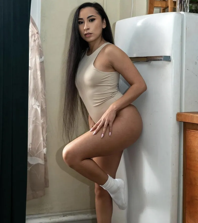 Thumbnail Mildly Cute… In Every Way | iLoveBIood