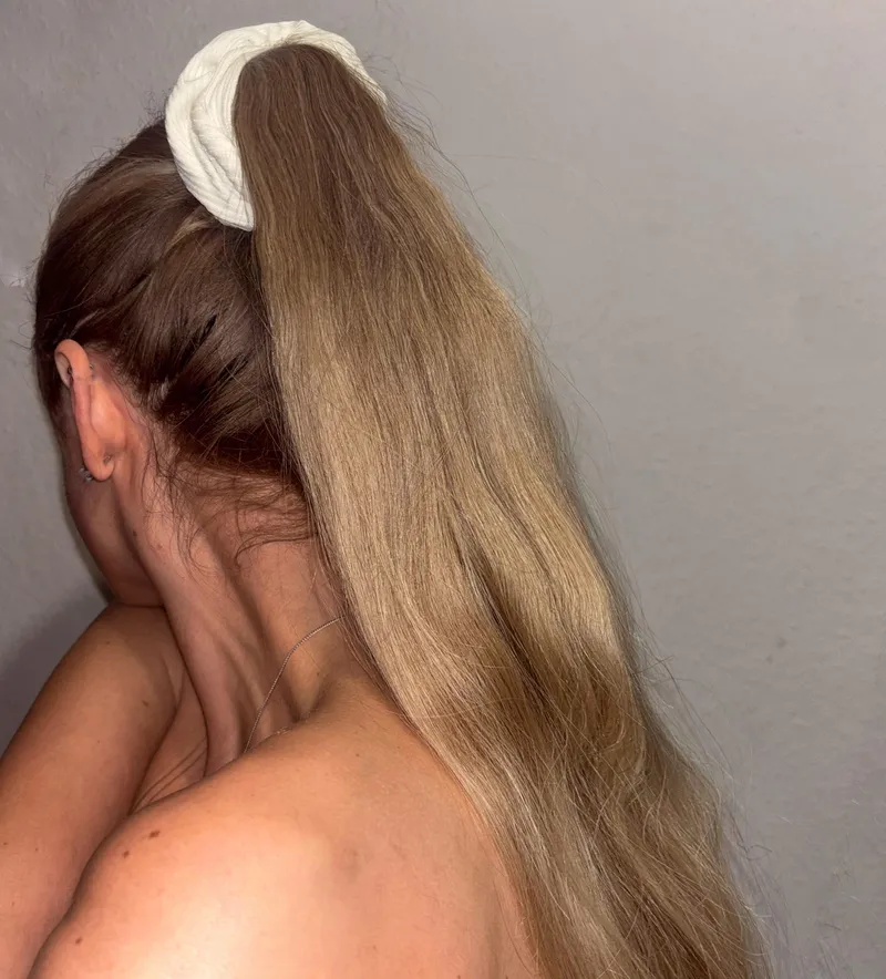 Thumbnail SaciLora's Perspective: The Beauty of Thick Ponytails