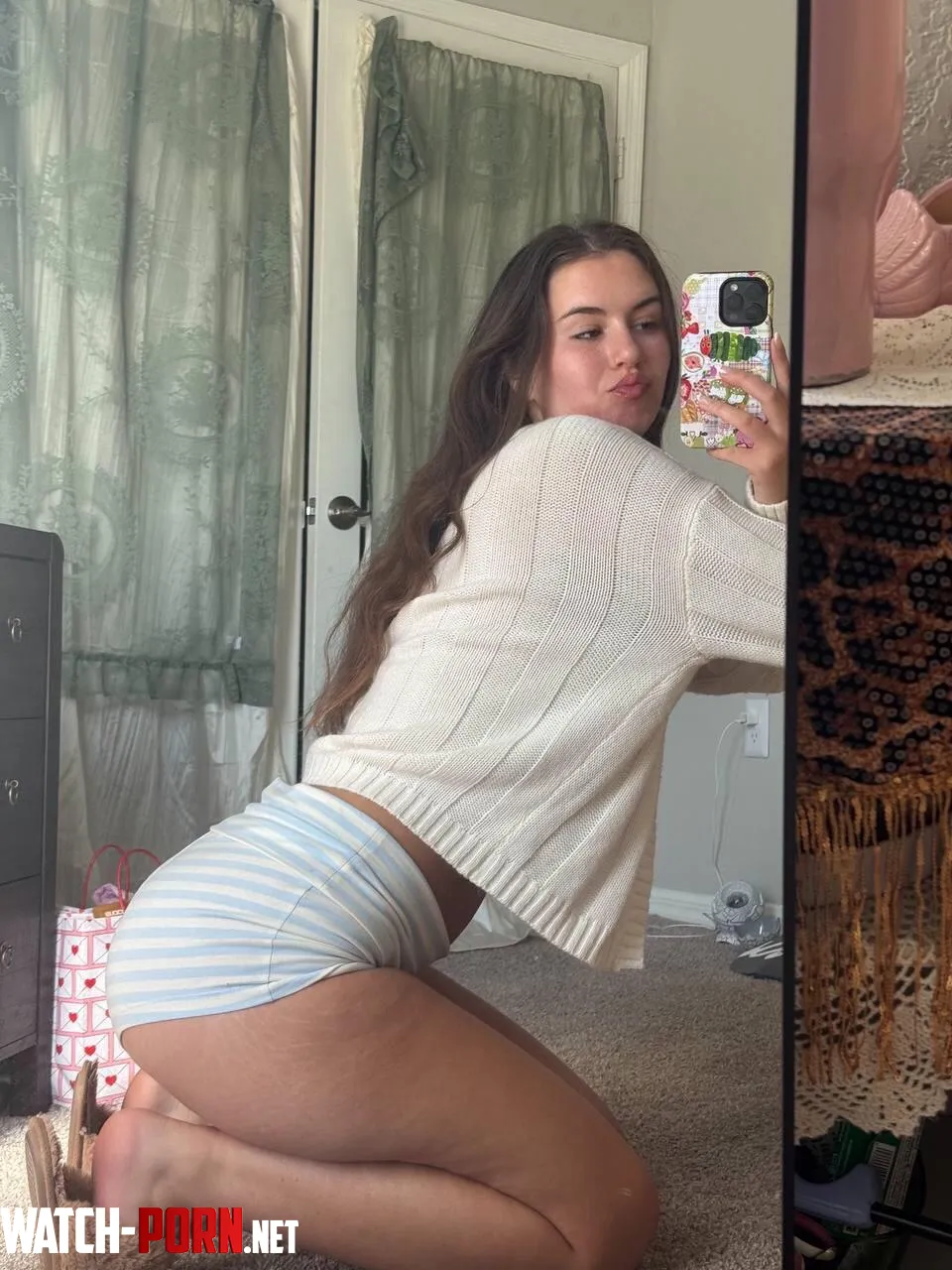 imagining your face buried in my thighs by etherabloomm