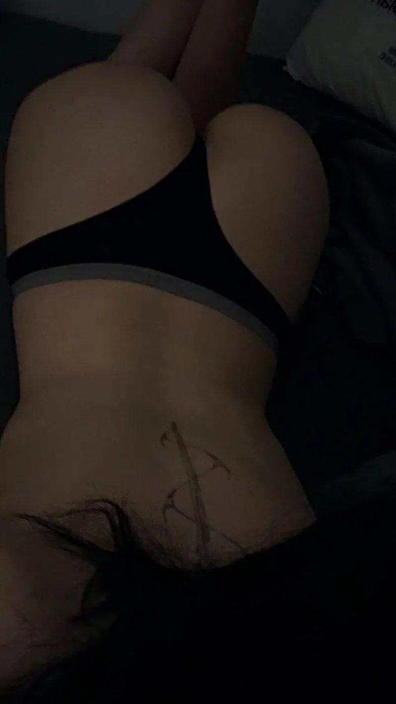 Thumbnail Bless Me With Your Cock: helenaroho's Thong Desires