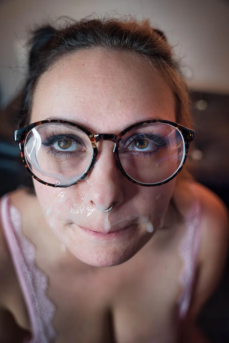 Thumbnail Confessions of a Milf and Cum Slut - A Captivating Story by Desssybb