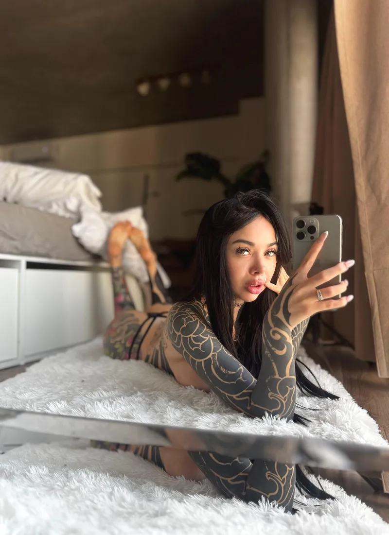 Thumbnail Ready for Love: Inkedgirlmiaaa as Your Scene GF | SceneGirls