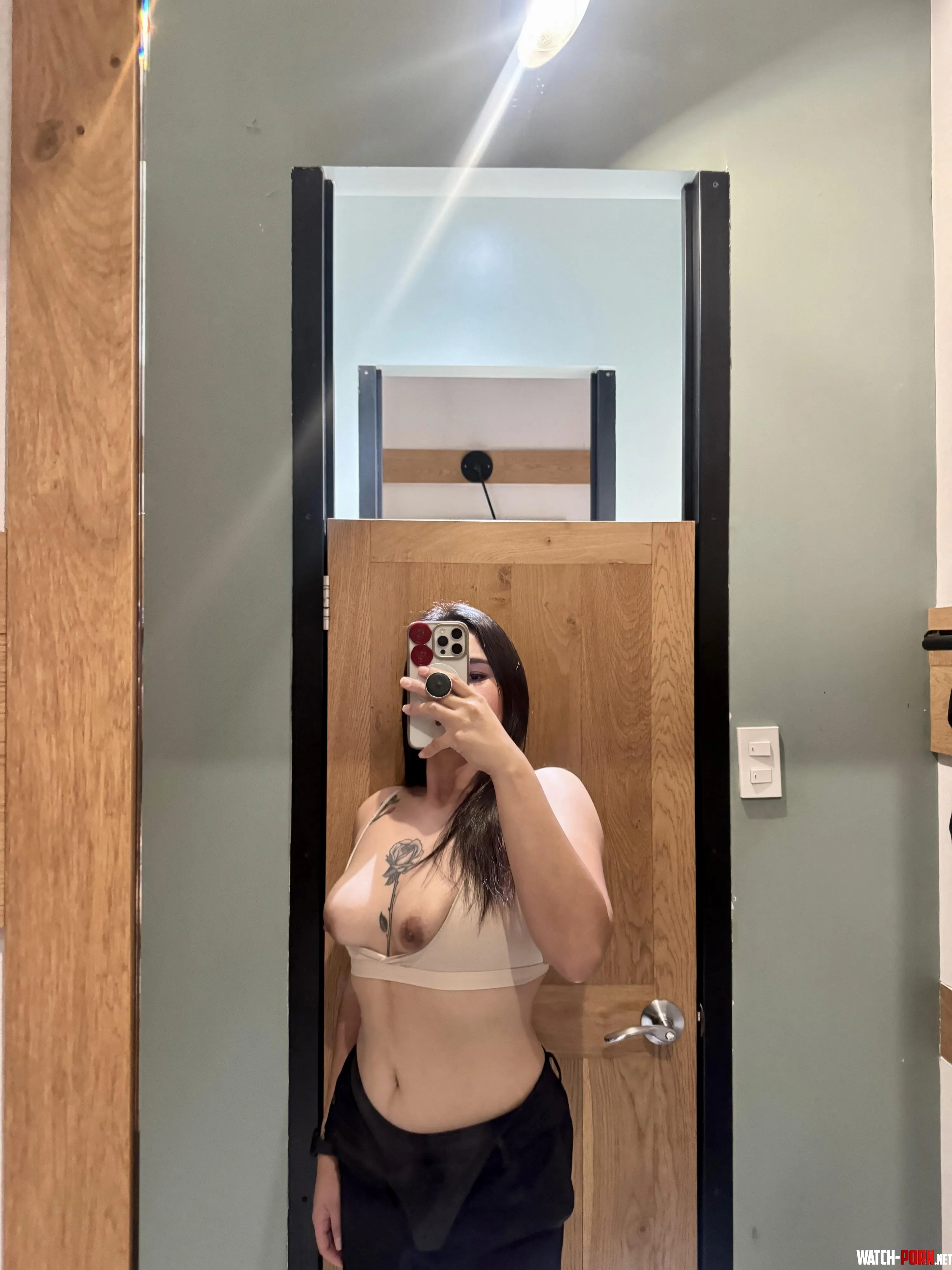 Do you like my body baby? [f] by Minimum_Air_0713