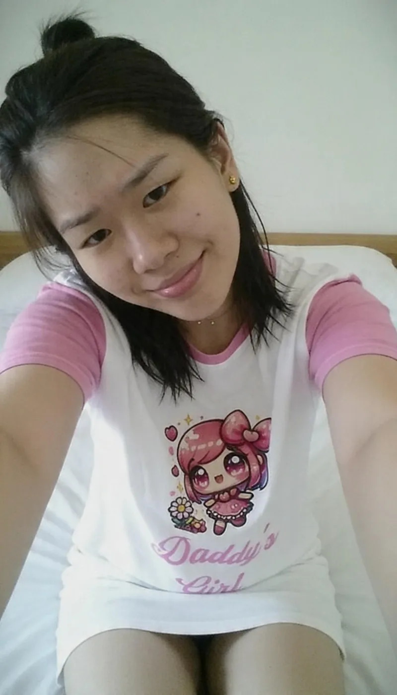 Thumbnail Lolidreams Keeps it Classy in Not Naked Today | asiansgonemild