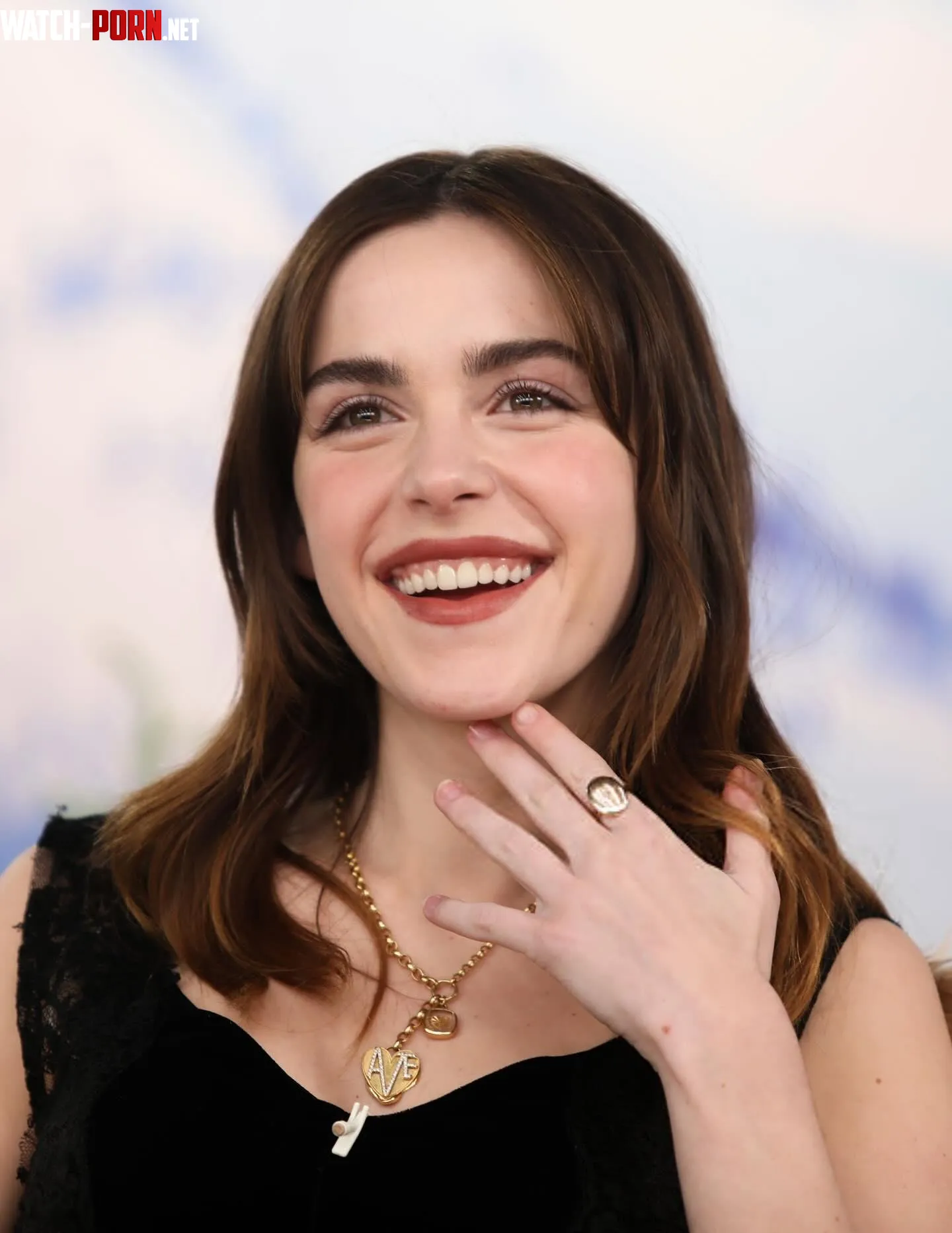 Kiernan Shipka by Blue_Robin_04