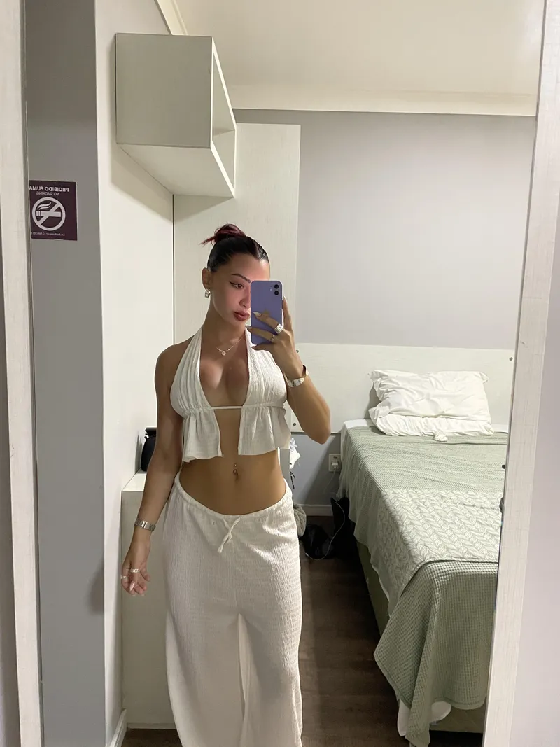 Thumbnail A Classy Encounter: Alternative-Crab-414's Question